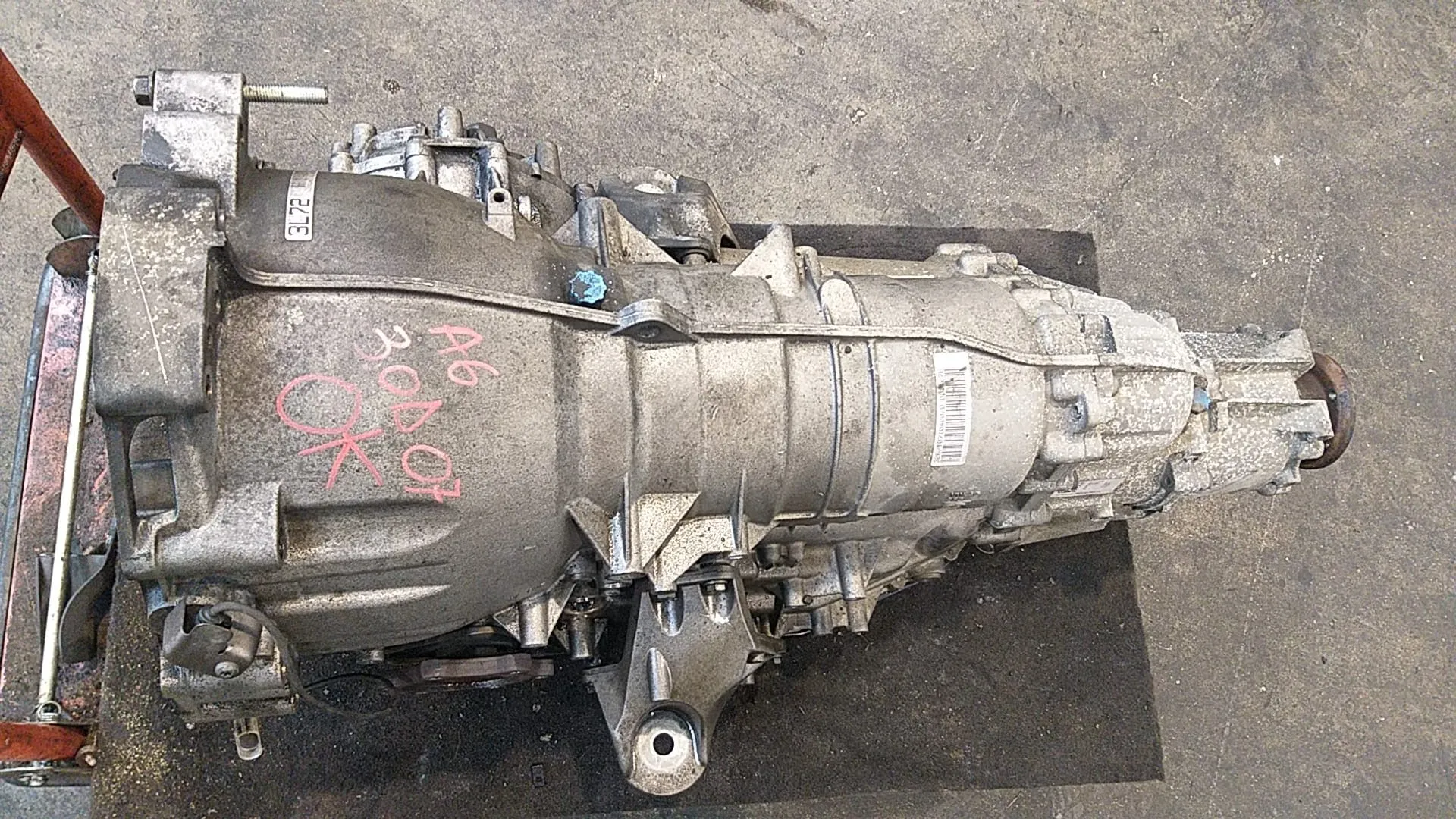 Cambio automatico Audi A6 del 2007 3.0 Diesel CODICE RICAMBIO : 1071137026
