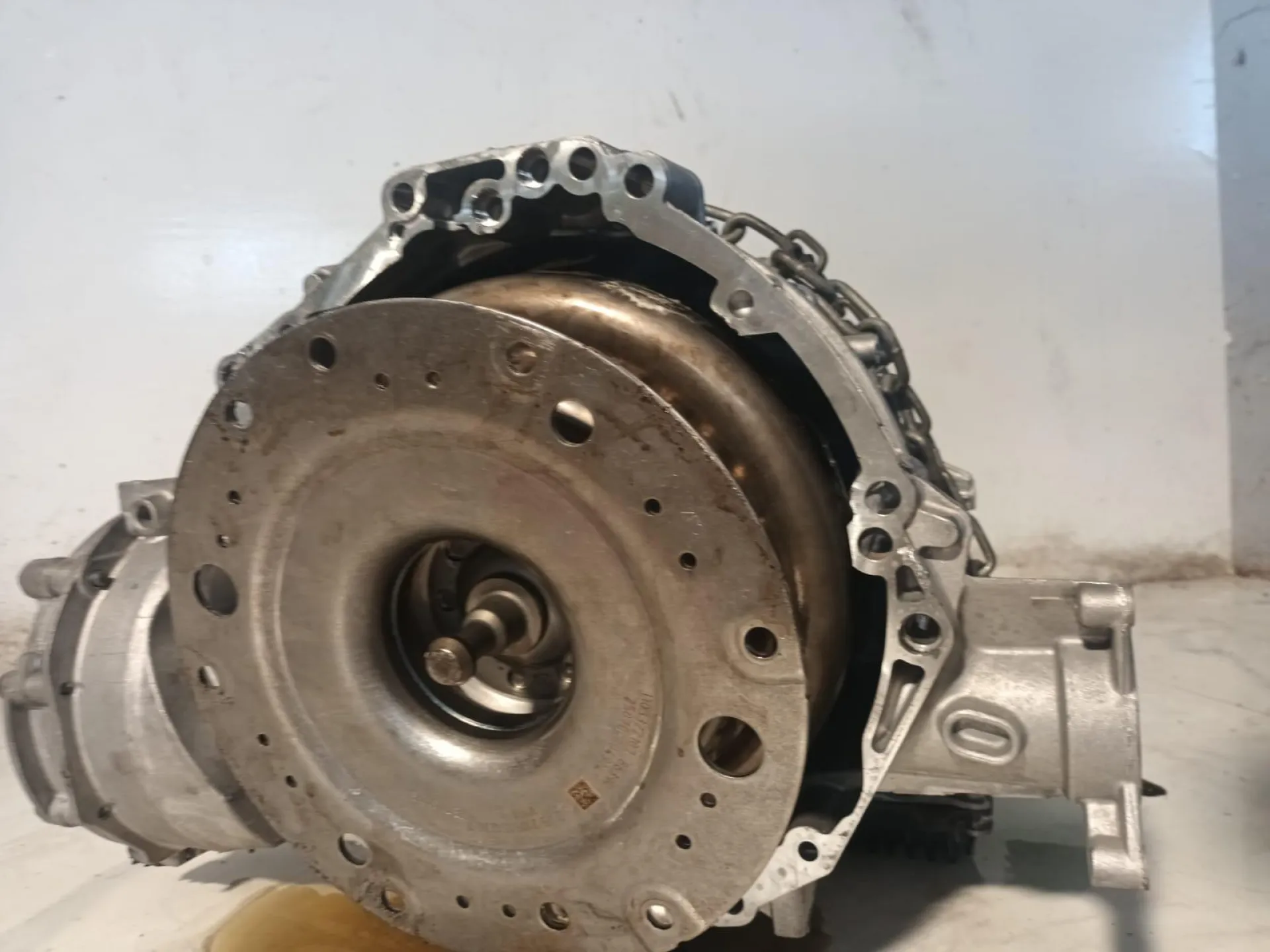 CAMBIO AUTOMATICO CON CONVERTITORE DI COPPIA con codice 96856503 da AUDI Q5 Serie (FYB) (17>) 3000 Hybrid con codice motore DMG/DMG (2021)