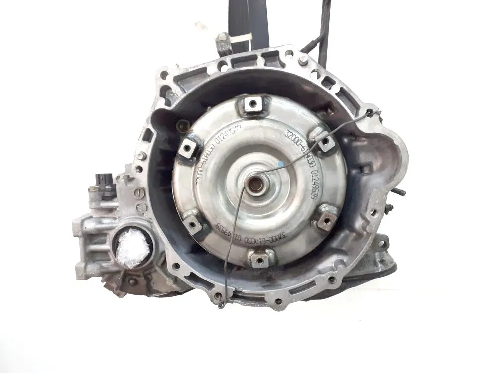 CAMBIO AUTOMATICO con codice 3051052030 da TOYOTA Yaris Serie (99>03) 1300 Benzina 63 (1999)