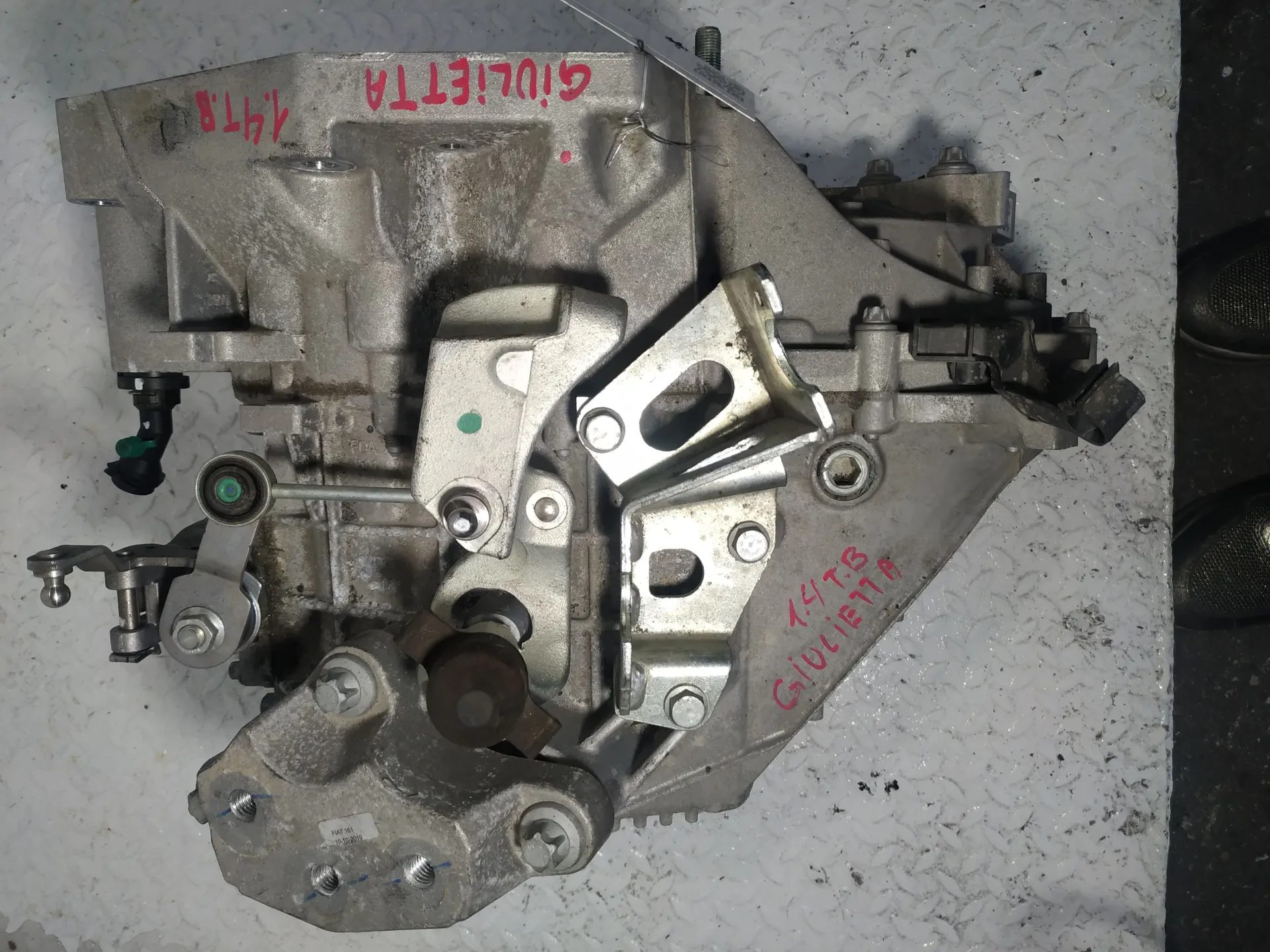 CAMBIO MANUALE COMPLETO ALFA ROMEO Giulietta Serie (940_) 46345509 con codice motore 940B7000 (13>)