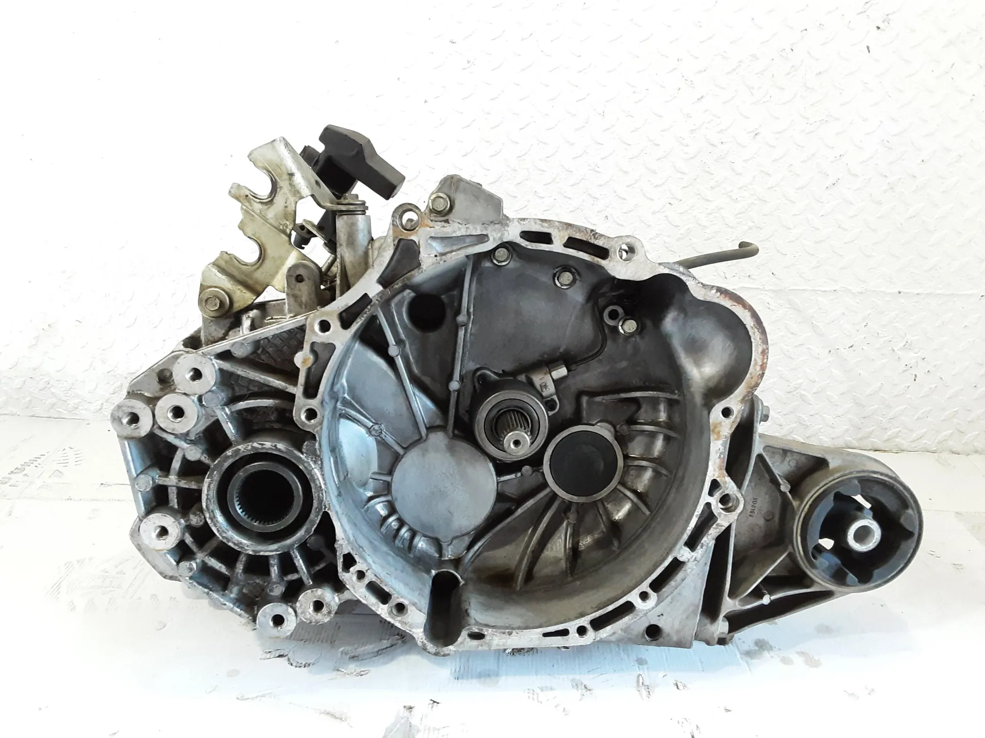 CAMBIO MANUALE COMPLETO CHEVROLET Captiva 1° Serie 2000 Diesel 110 kW / 150 CV con codice motore Z20s/LLW (2007)