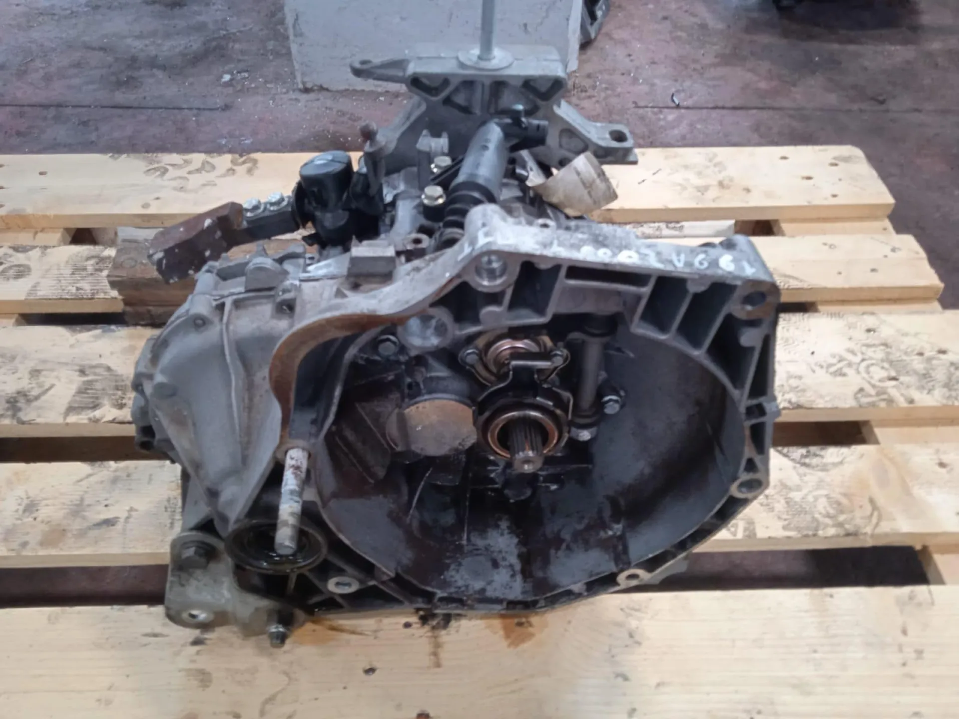 CAMBIO MANUALE COMPLETO con codice con codice motore 199A2000/199A2000 da FIAT Grande Punto 1Â° Serie 1300 Diesel (2007)