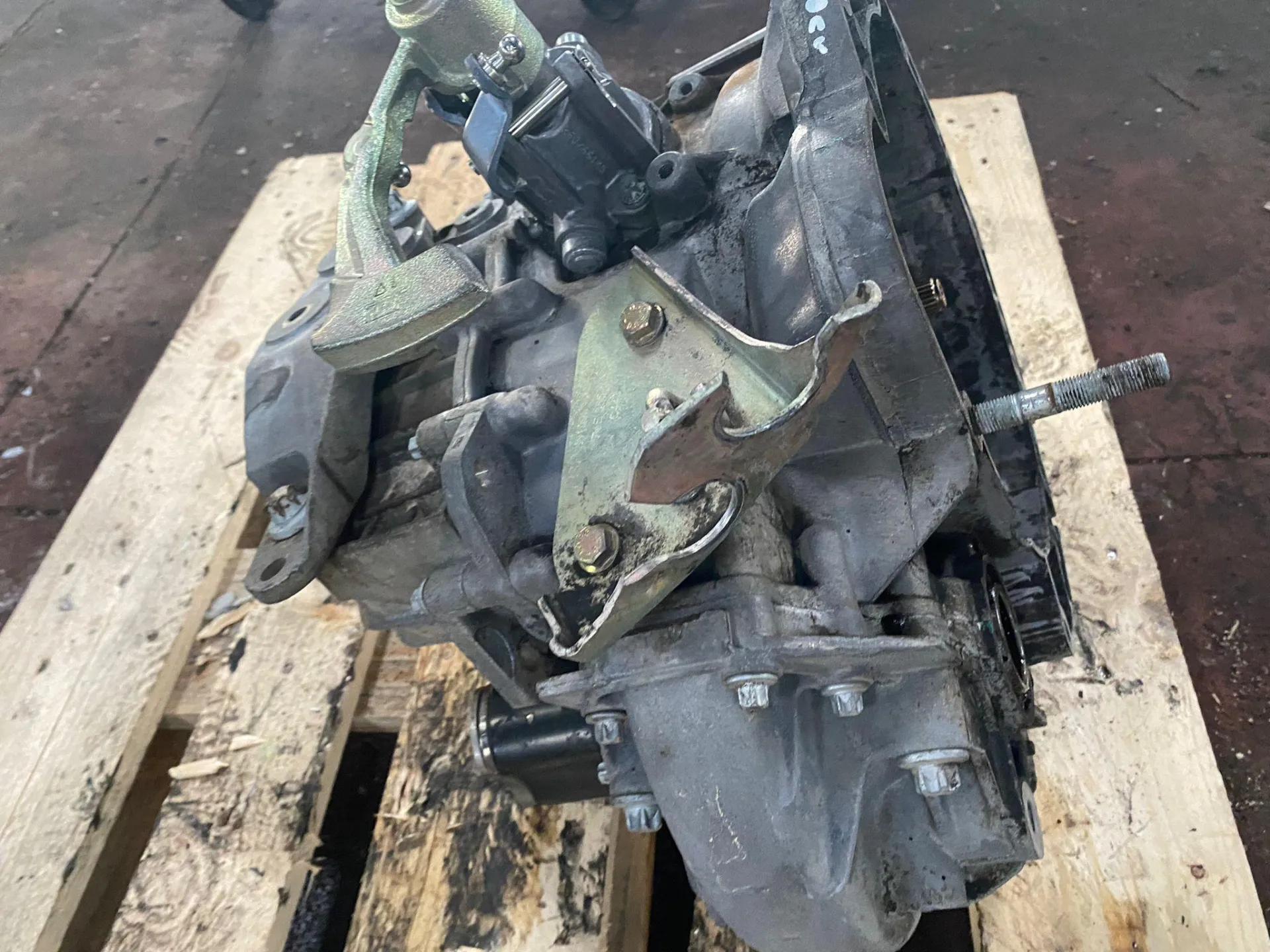 CAMBIO MANUALE COMPLETO con codice con codice motore 199A3000/199A3000 da FIAT Grande Punto 2Â° Serie 1300 Diesel (2008)