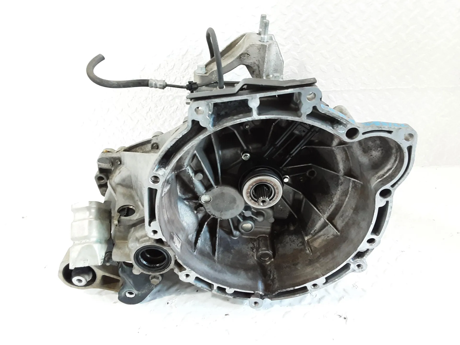 CAMBIO MANUALE COMPLETO FORD Fiesta 6° Serie 1200 Benzina 44 kW / 60 CV con codice motore STJB/STJA, STJB, STJC, STJD (2014)
