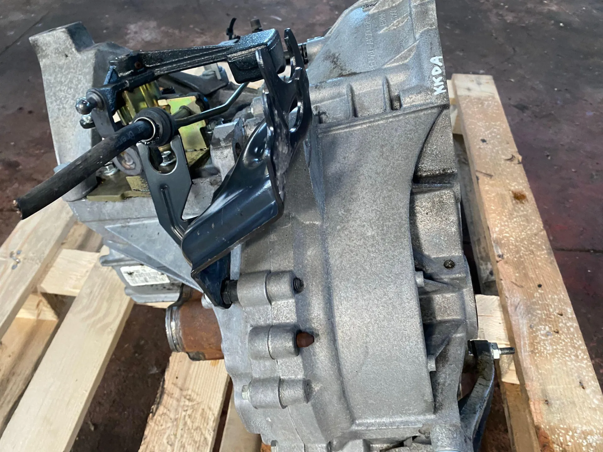 CAMBIO MANUALE COMPLETO con codice con codice motore KKDA/KKDA da FORD Focus Berlina 3° Serie 1800 Diesel (2007)
