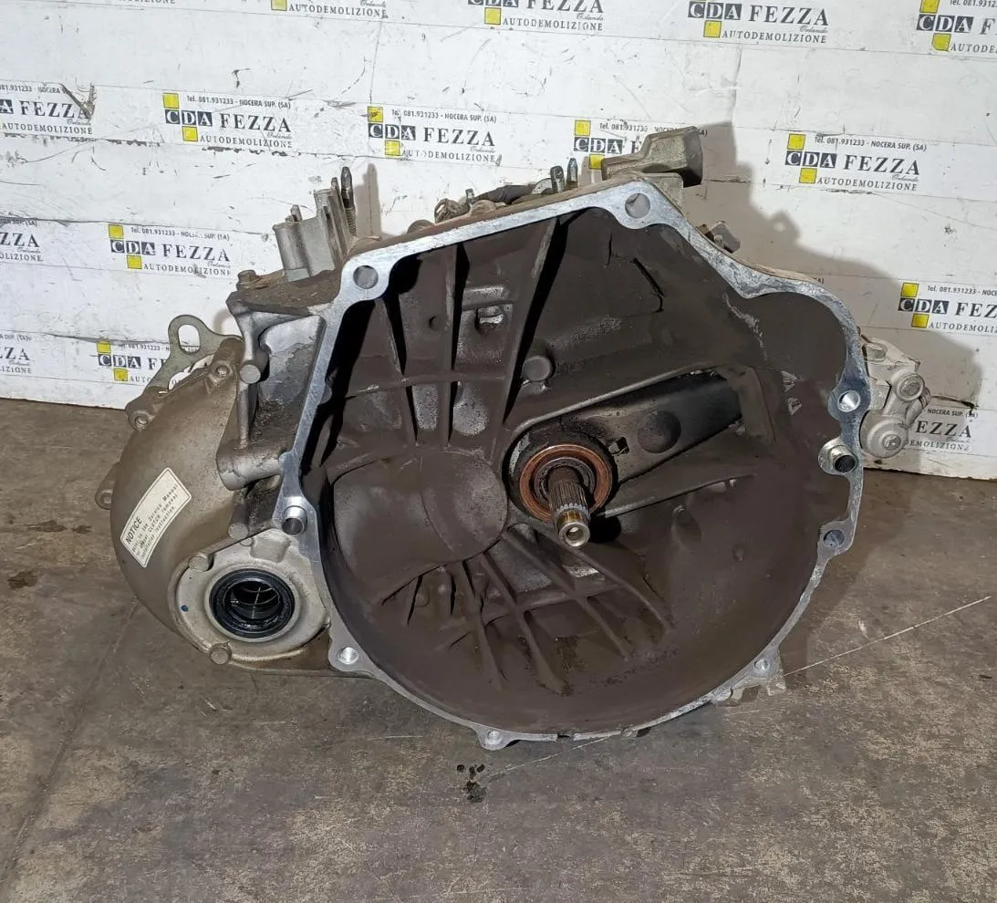 CAMBIO MANUALE COMPLETO HONDA FR-V 1Â° Serie 2200 Diesel (2006)