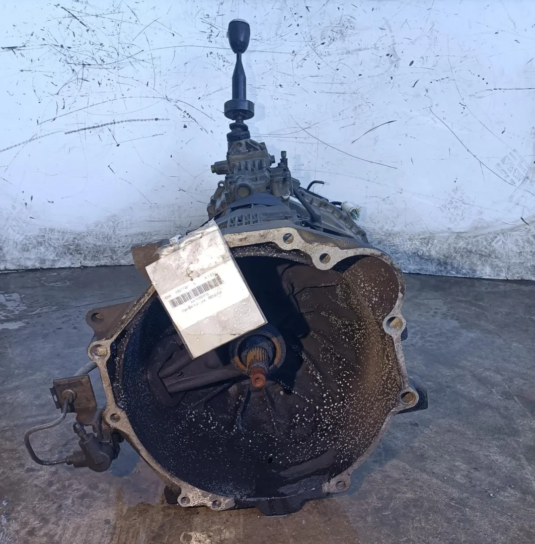 CAMBIO MANUALE COMPLETO KIA Sorento 1Â° Serie 2500 Benzina (2005)