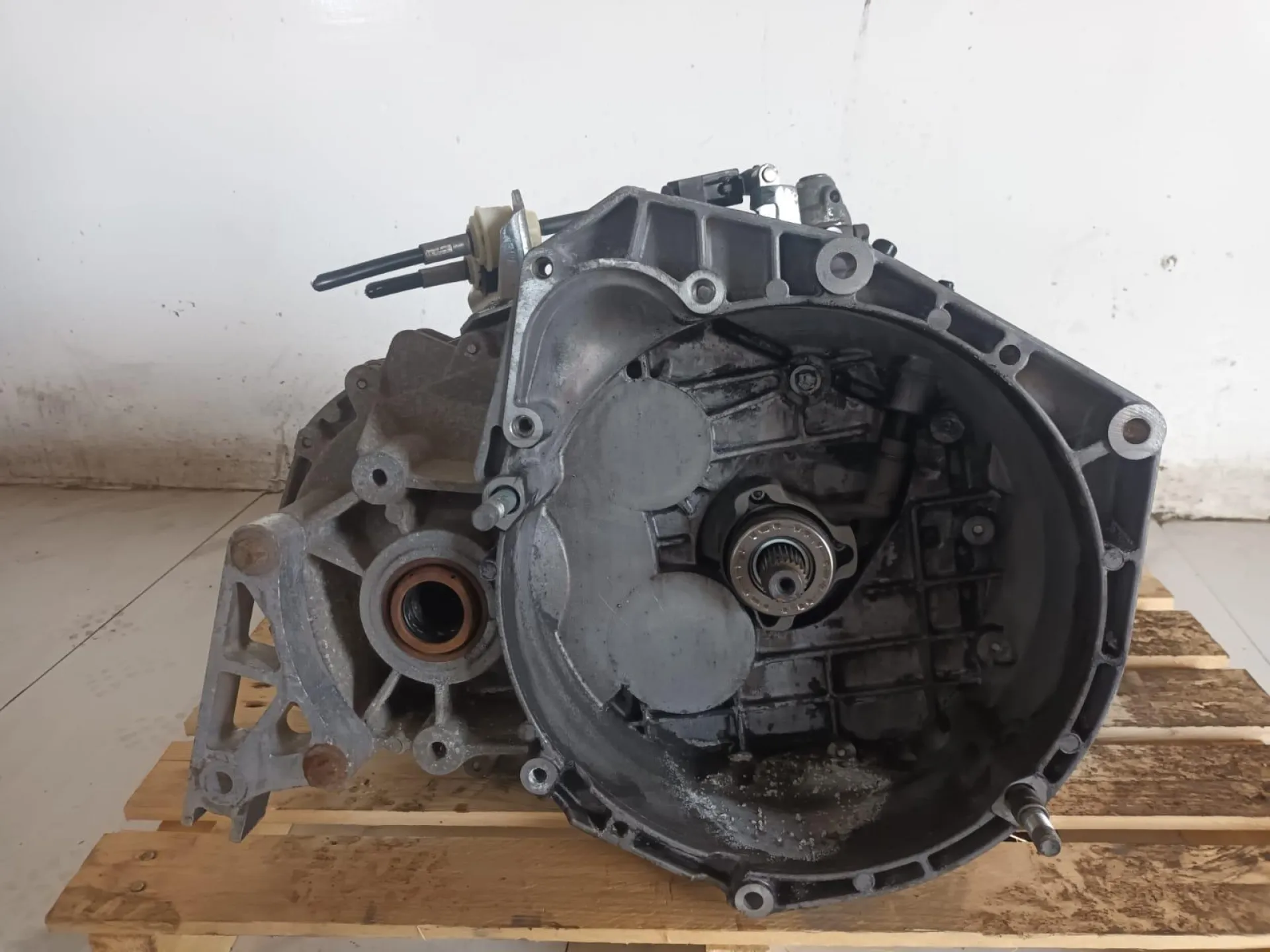 CAMBIO MANUALE COMPLETO con codice 55350926 da LANCIA Delta 3Â° Serie 2000 Diesel con codice motore 198A5000/198A5000 (2010)