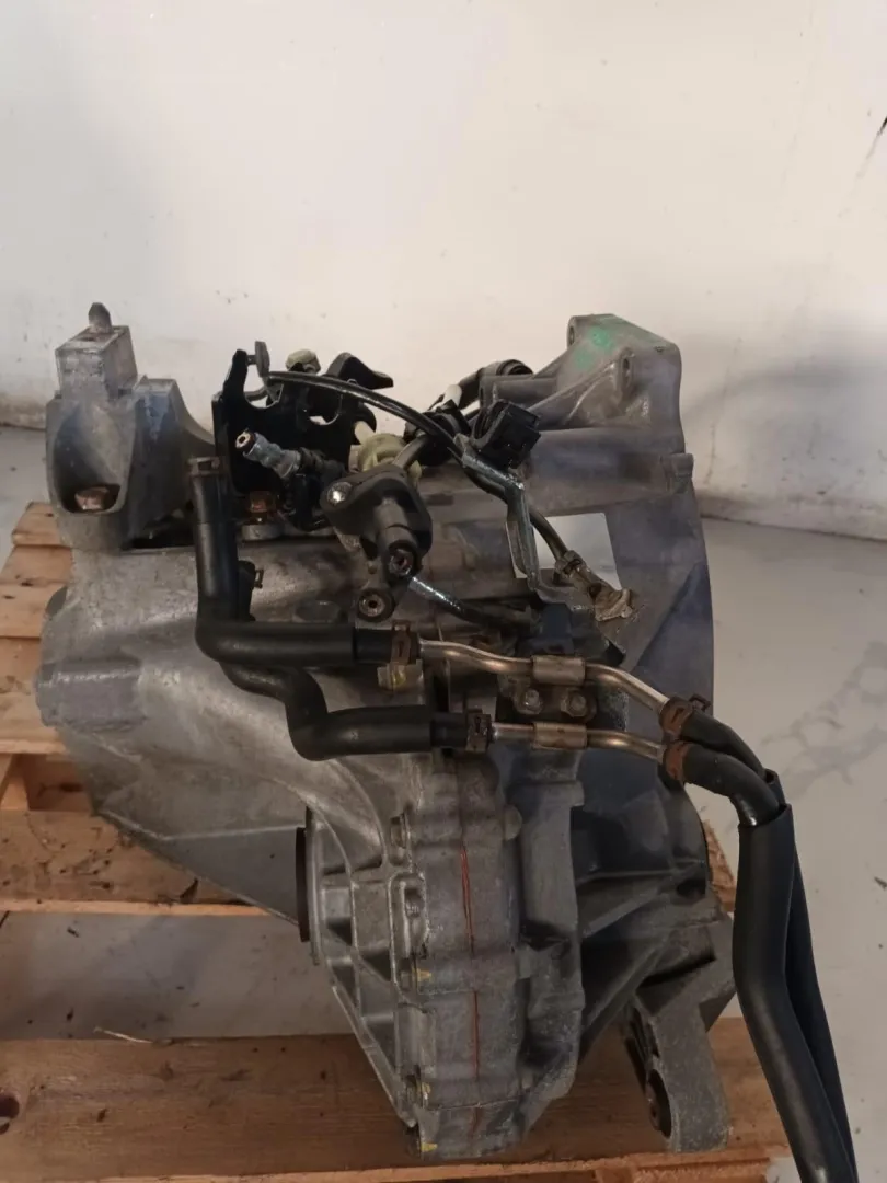 CAMBIO MANUALE COMPLETO con codice con codice motore R2AA/R2AA da MAZDA 6 Berlina 2° Serie 2000 Diesel (2010)