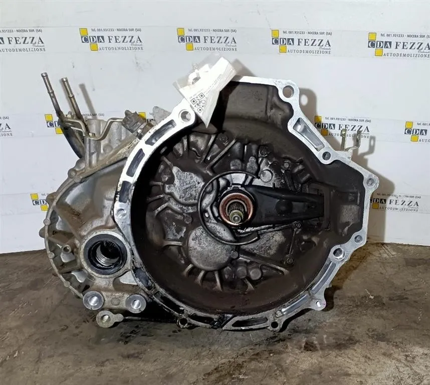 CAMBIO MANUALE COMPLETO con codice A6011701XH da MAZDA 6 S. Wagon 2Â° Serie 1998 diesel (2008)