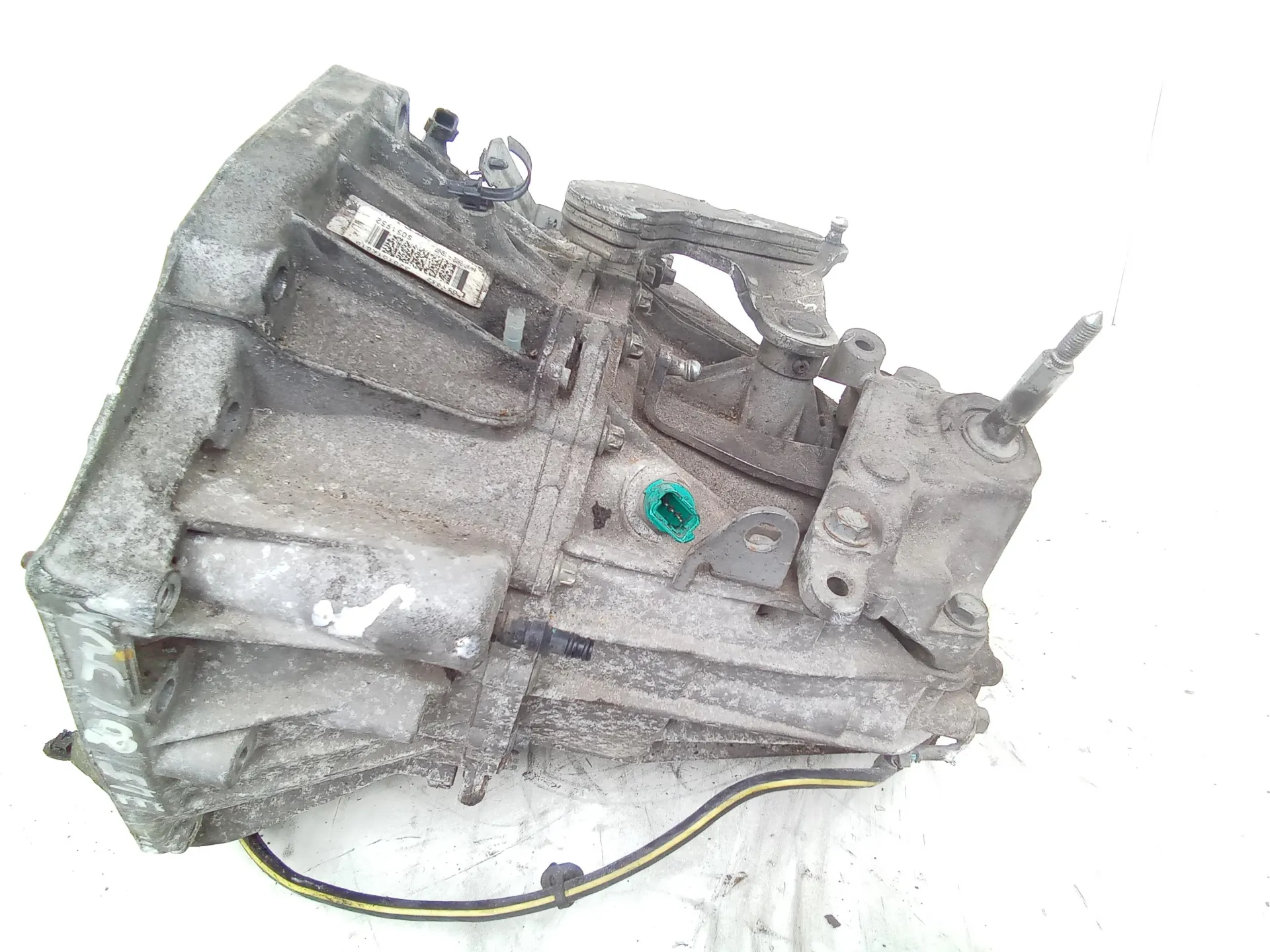 CAMBIO MANUALE COMPLETO con codice 7701700587 da NISSAN Juke 1Â° Serie (2012)