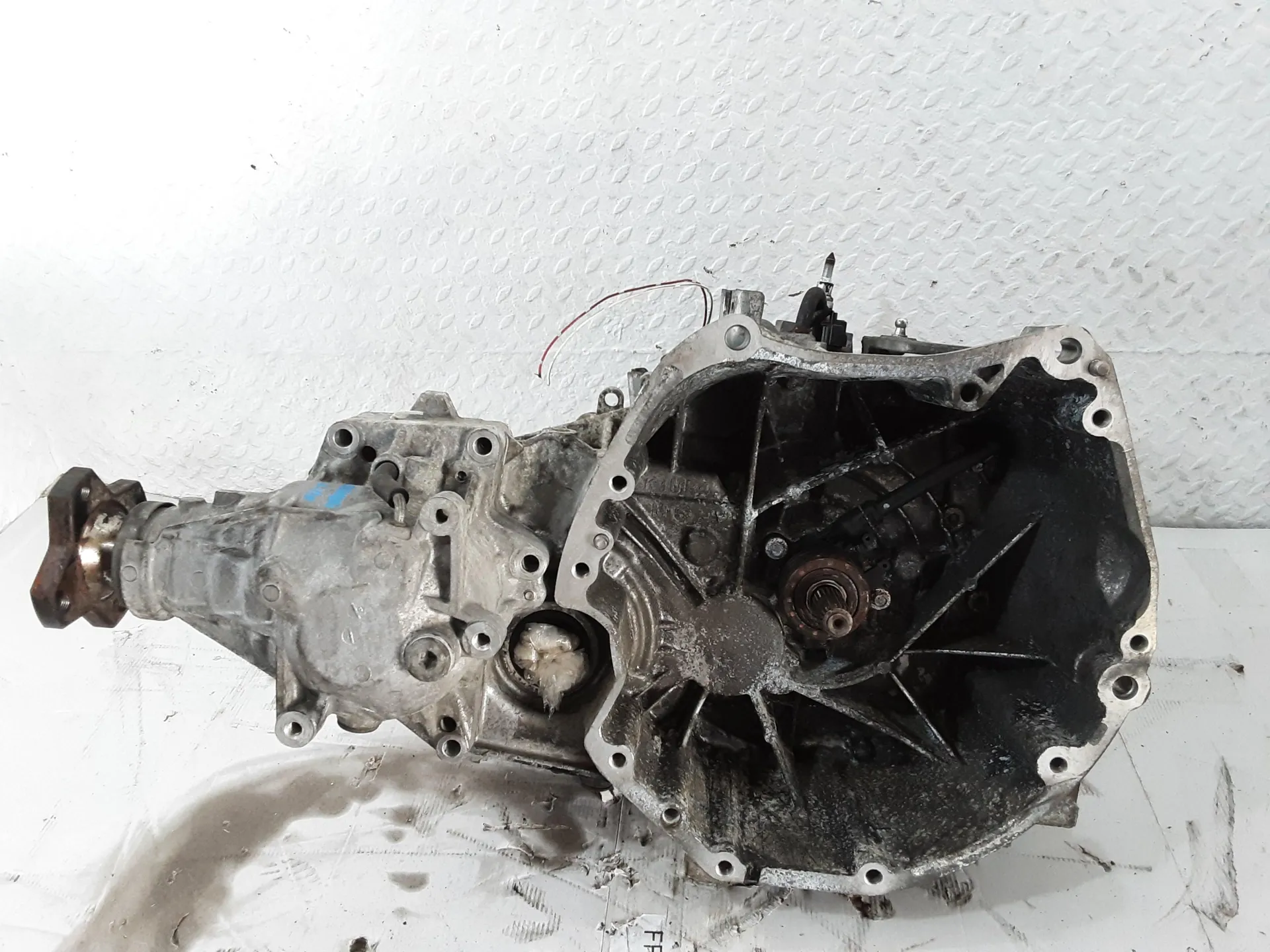 CAMBIO MANUALE COMPLETO NISSAN Qashqai 1° Serie 2000 Benzina 104 kW / 141 CV con codice motore MR20/MR20DE (2007)