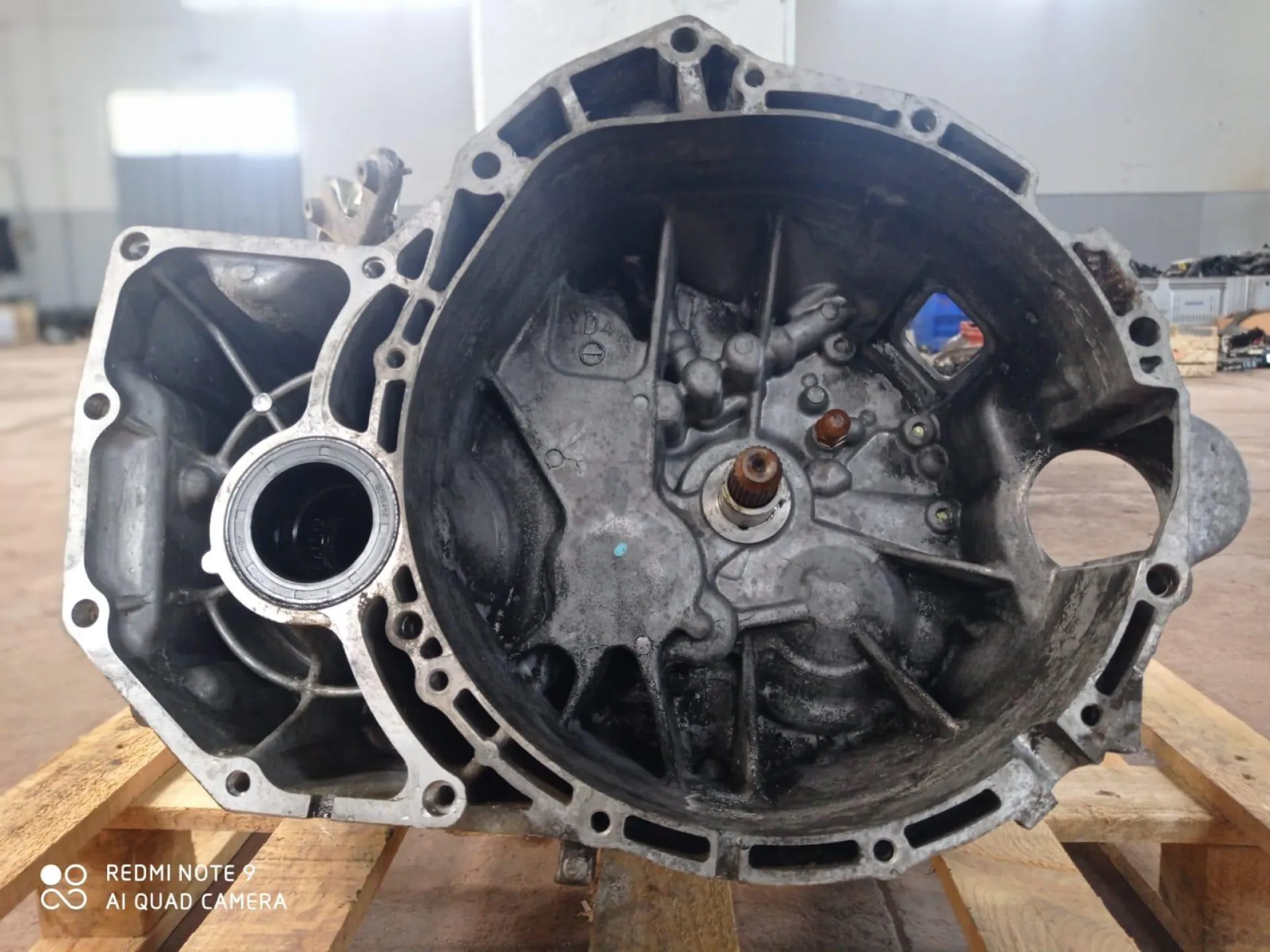 CAMBIO MANUALE COMPLETO con codice YD22 da NISSAN X-Trail 2Â° Serie 2200 Diesel (2008)