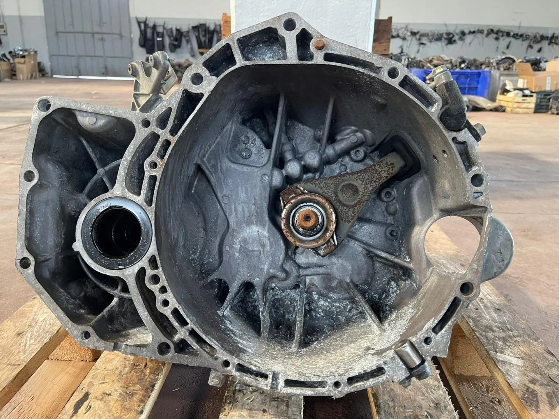 CAMBIO MANUALE COMPLETO con codice YD22 da NISSAN X-Trail 2Â° Serie 2200 Diesel (2008)