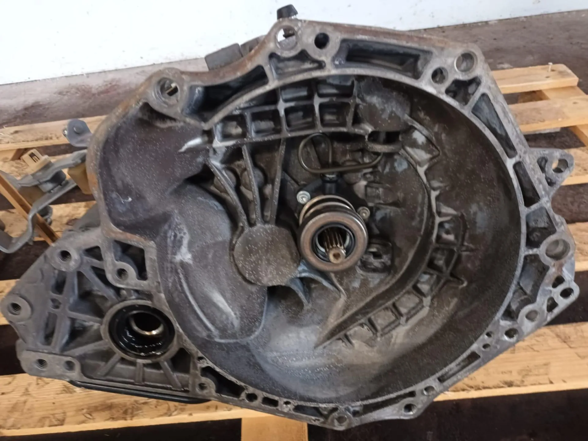 CAMBIO MANUALE COMPLETO con codice con codice motore Z14XEP da OPEL Corsa D 5P 1Â° Serie 1200 Benzina (2009)