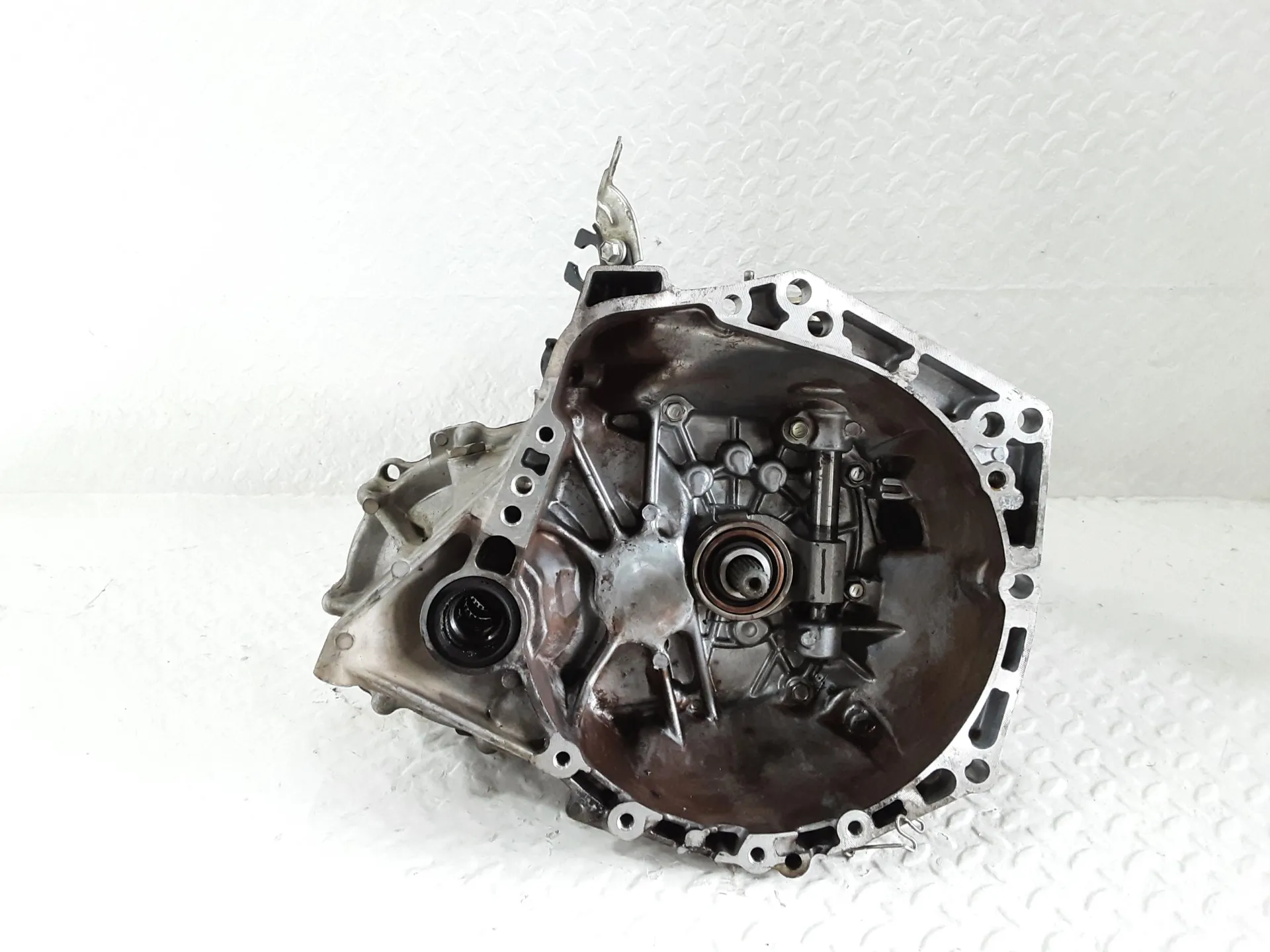 CAMBIO MANUALE COMPLETO PEUGEOT 108 1° Serie 1000 Benzina 51 kW / 69 CV con codice motore 1KR/CFB (1KR) (2015)