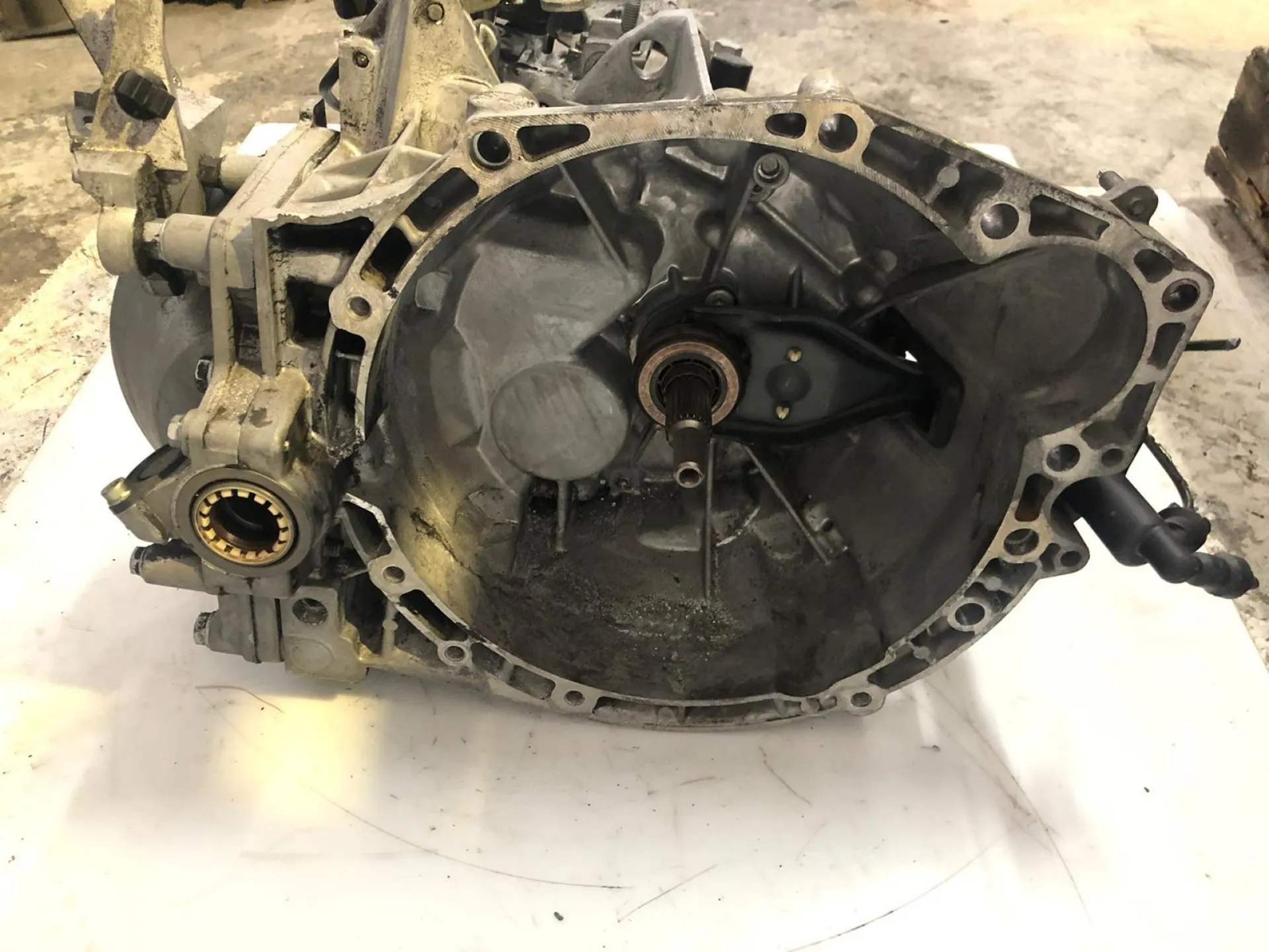 CAMBIO MANUALE COMPLETO con codice con codice motore RHR da PEUGEOT 307 Berlina 2Â° Serie 2000 Diesel (2008)