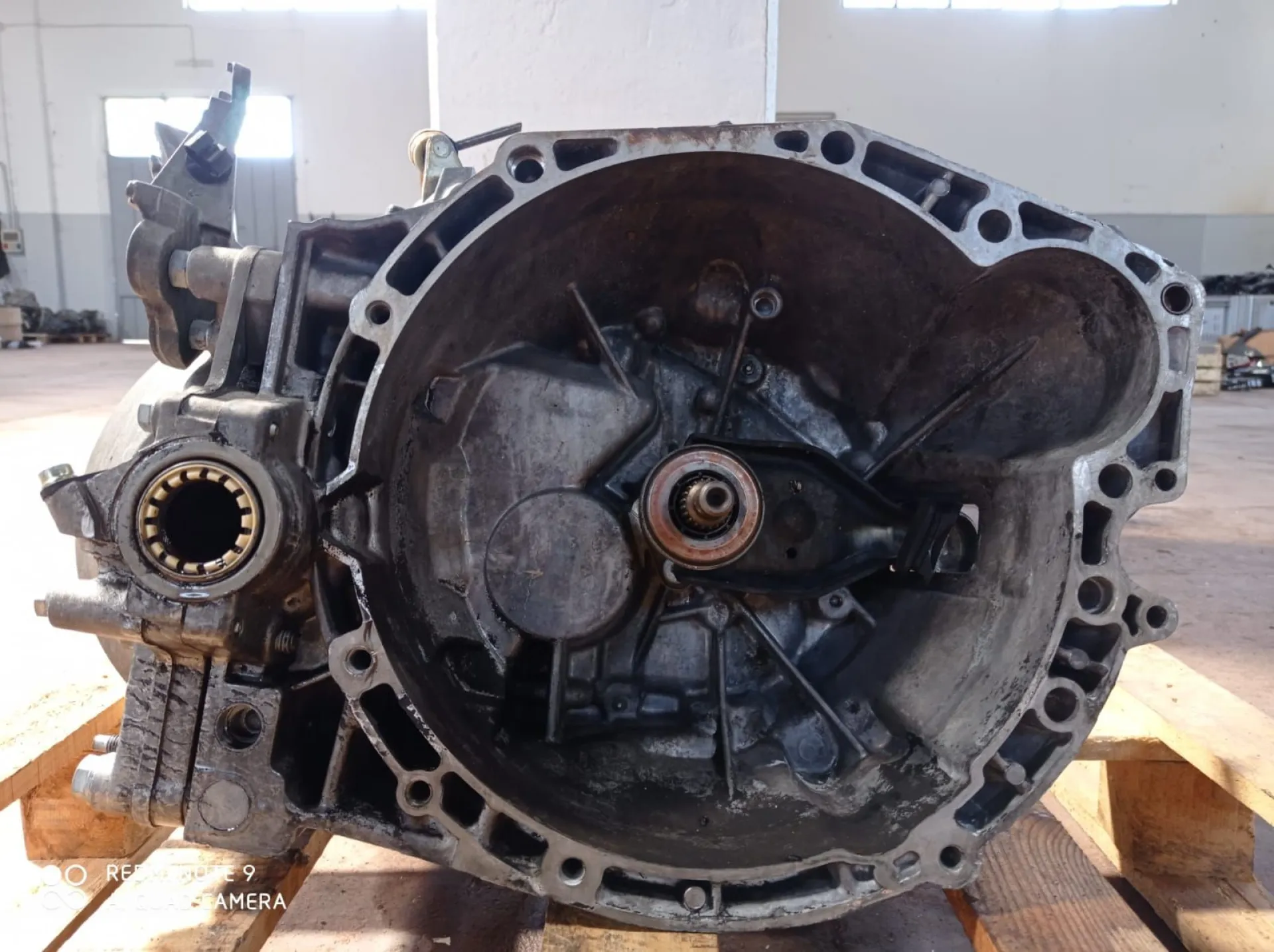 CAMBIO MANUALE COMPLETO con codice 9643921680 da PEUGEOT 407 Berlina 2000 Diesel (2010)