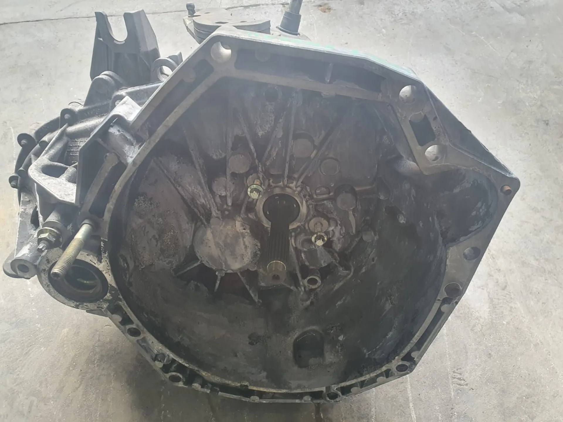 CAMBIO MANUALE COMPLETO con codice CETL4K9KX / 388626 / FA B10250 da RENAULT Megane ll Serie (06>08) 1500 Diesel (2006)