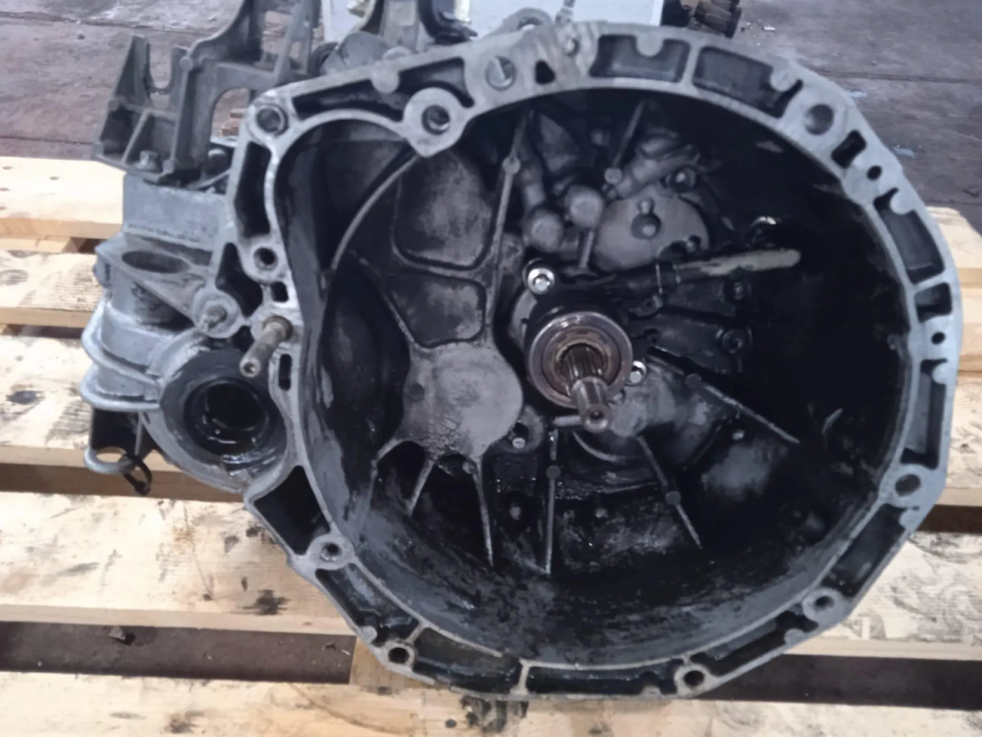 CAMBIO MANUALE COMPLETO con codice con codice motore F9Q/F9Q da RENAULT Scenic Serie (03>09) 1900 Diesel (2005)