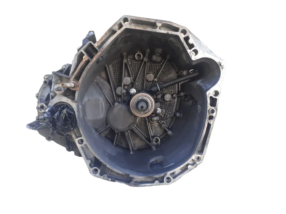 CAMBIO MANUALE COMPLETO con codice 7701700574 da RENAULT Scenic Serie (09>16) 1500 Diesel 81 con codice motore K9KJ8/K9KJ8 (2010)