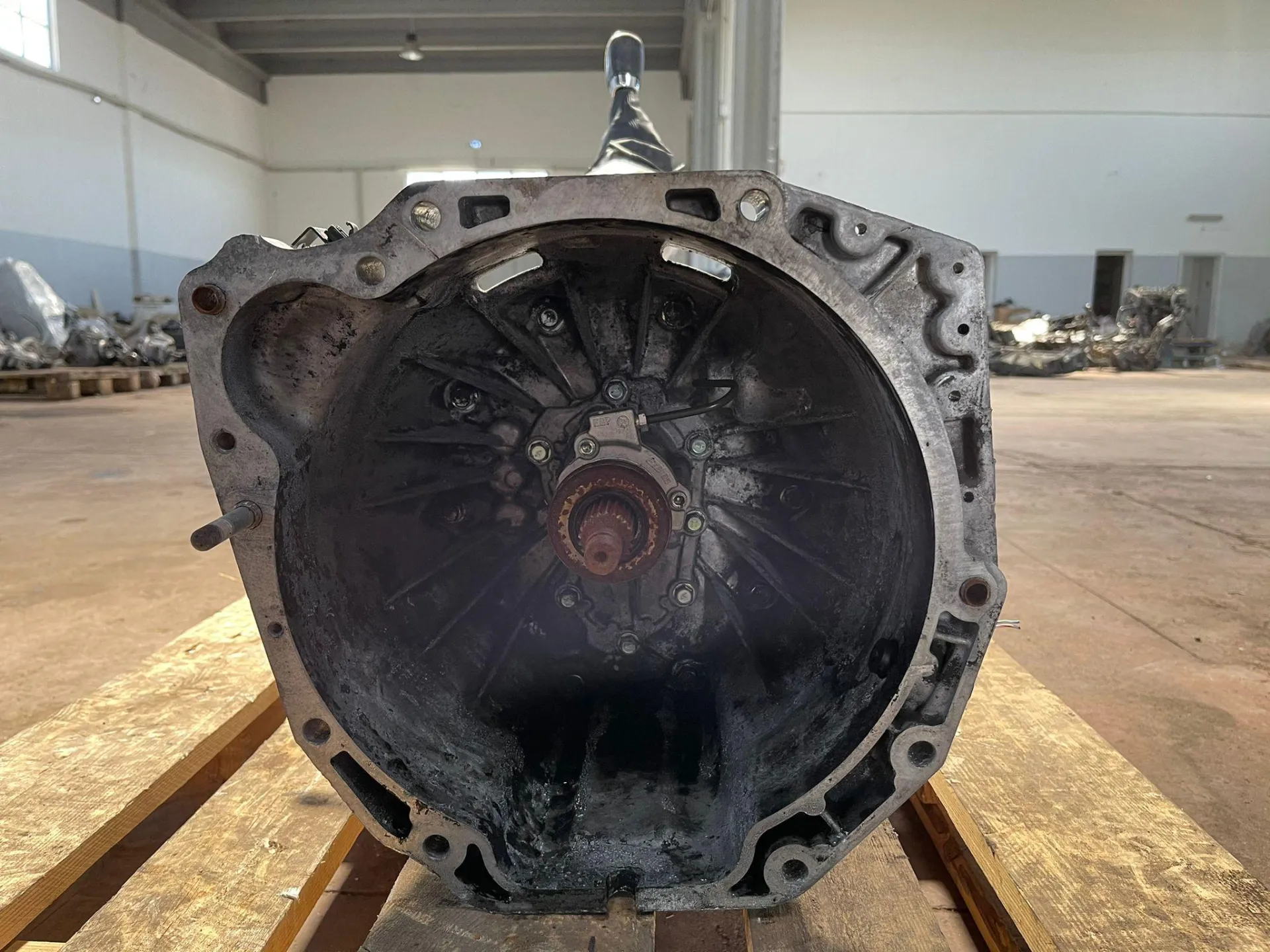 CAMBIO MANUALE COMPLETO con codice F9Q da SUZUKI Vitara 4P 3Â° Serie 1900 Diesel (2002)