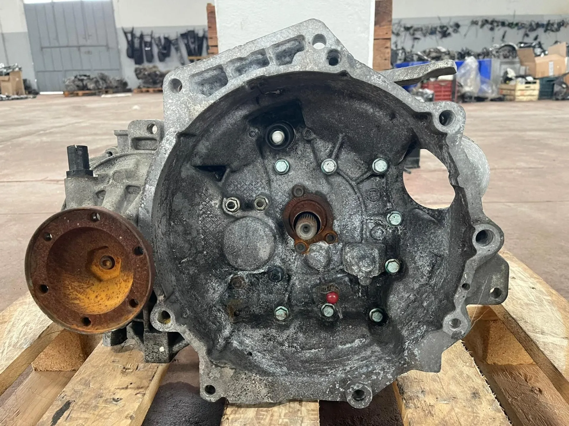 CAMBIO MANUALE COMPLETO con codice BNV da VOLKSWAGEN Polo 4Â° Serie 1400 Diesel (2005)