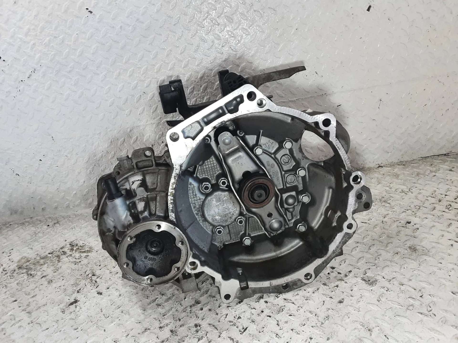 CAMBIO MANUALE COMPLETO VOLKSWAGEN Polo 5° Serie 1200 Diesel 55 kW / 75 CV con codice motore CFW/CFWA (2011)