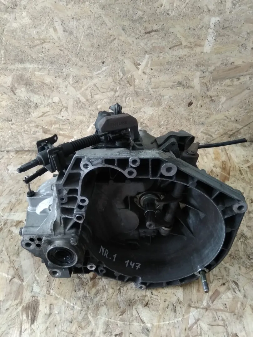 Cambio marce Alfa Romeo 147 del 2003 1.9 JTD