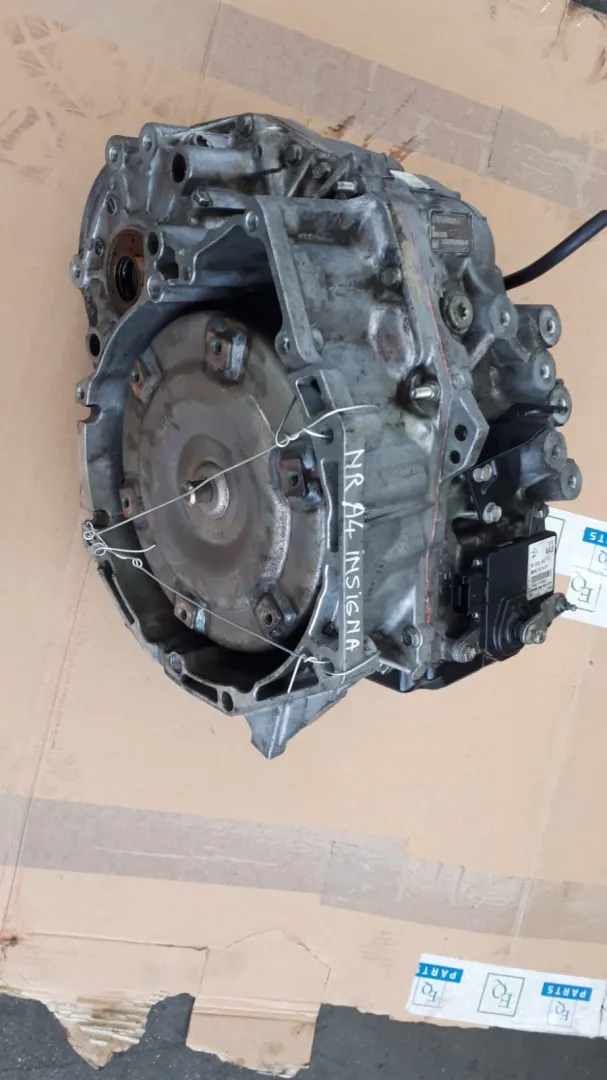 Cambio marce Automatico Opel Insignia del 2011 2.0 Diesel CODICE RICAMBIO : 55571447