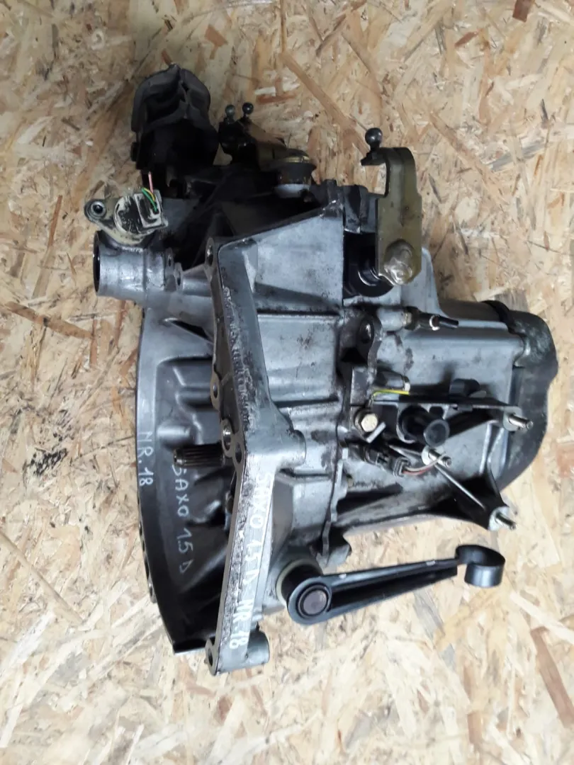 Cambio marce Citroen Saxo del 2000 1.5 Diesel CODICE RICAMBIO : 20CE73