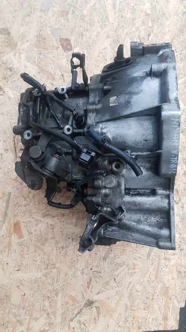 Cambio marce Nissan X-Trail del 2003 2.2 Diesel