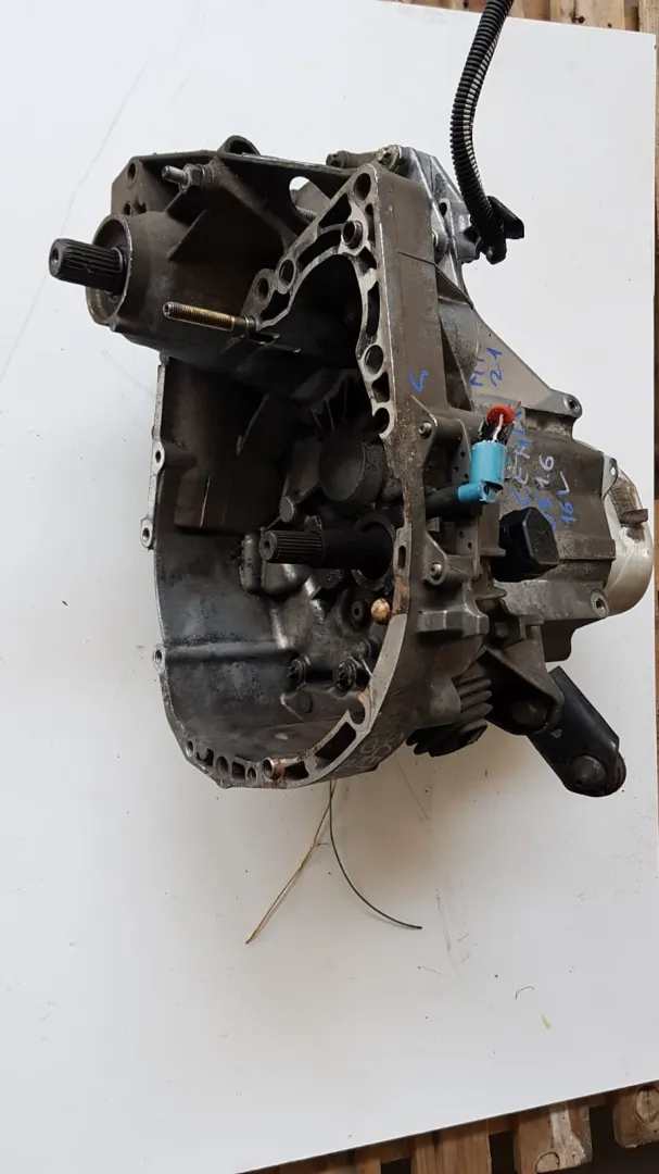 Cambio marce Renault Scenic del 2003 1.6 Benzina