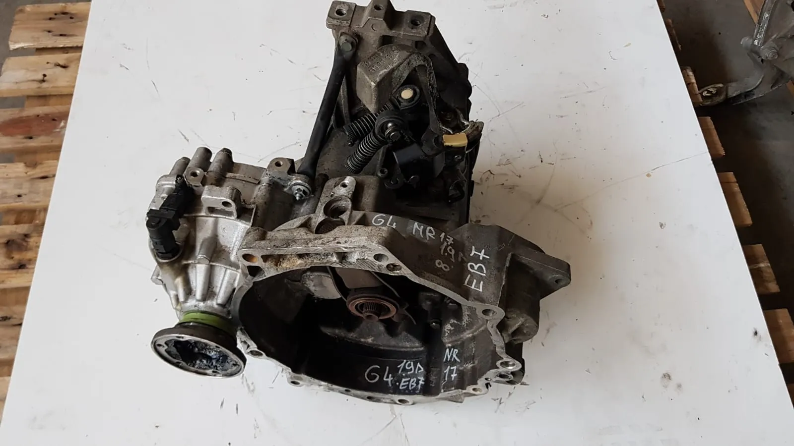 Cambio marce Volkswagen Golf 4 del 2000 1.9 Diesel CODICE RICAMBIO : EBF