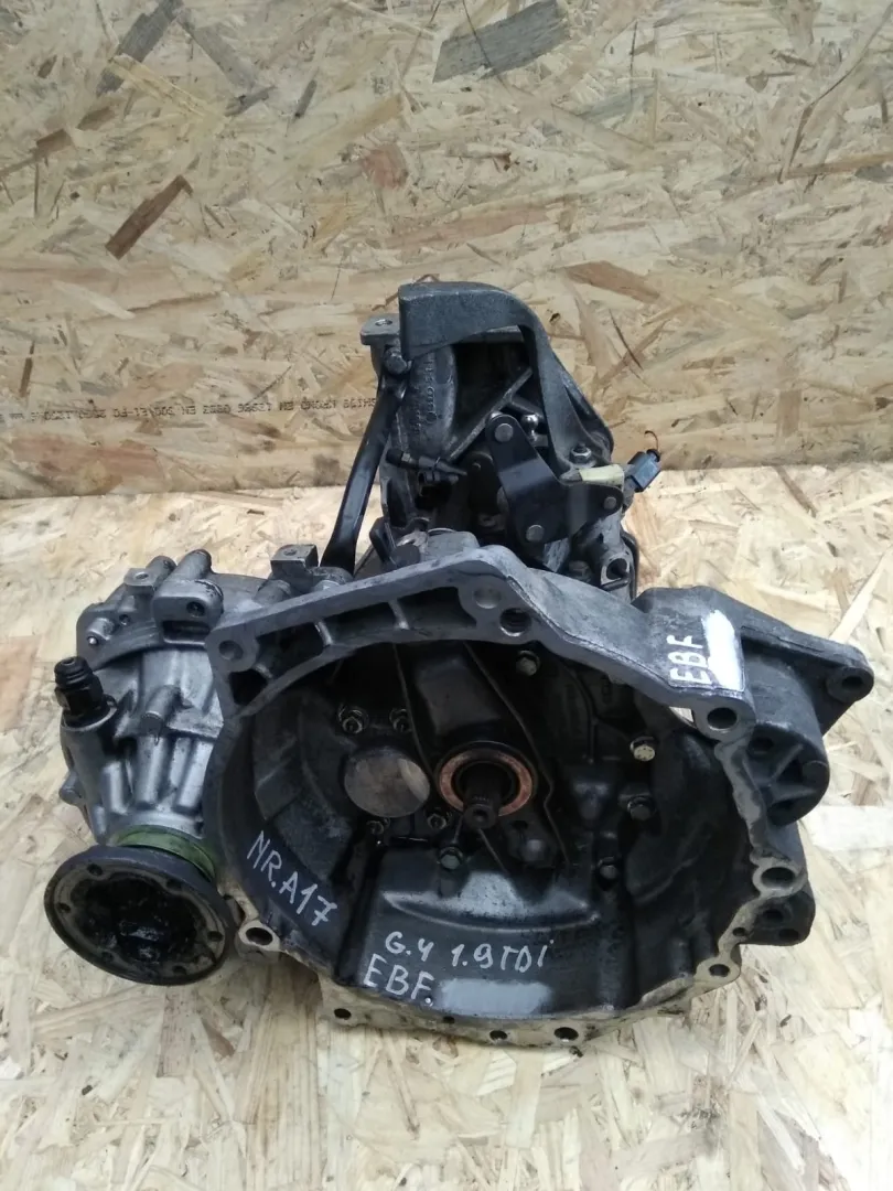Cambio marce Volkswagen Golf 4 del 2000 1.9 TDI CODICE RICAMBIO : EBF