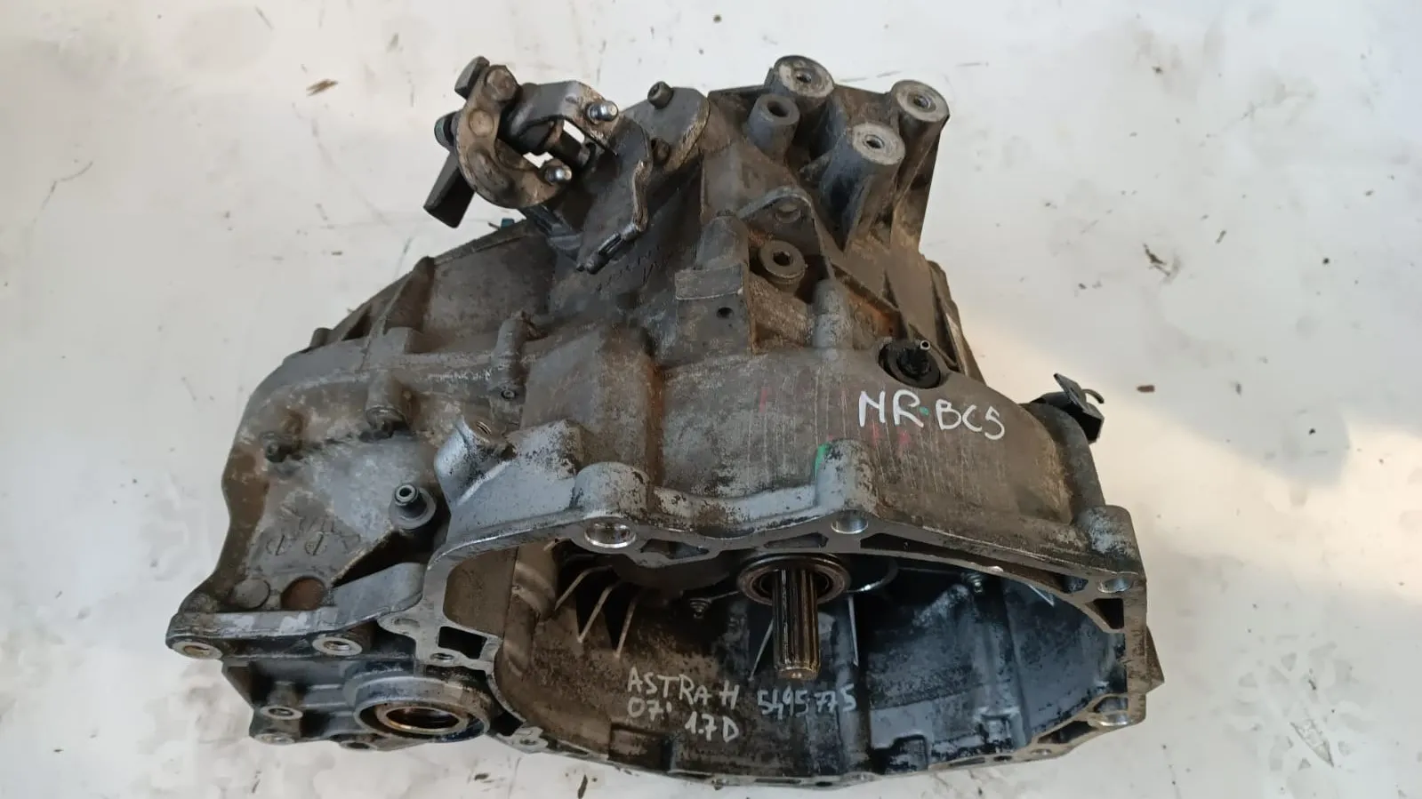 Cambio Opel Astra H 1.7 D del 2007 CODICE RICAMBIO : 5495775