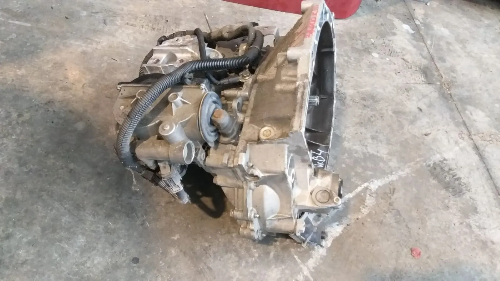 Cambio Peugeot 208 del 2015 1.4 Diesel (38 mila km)