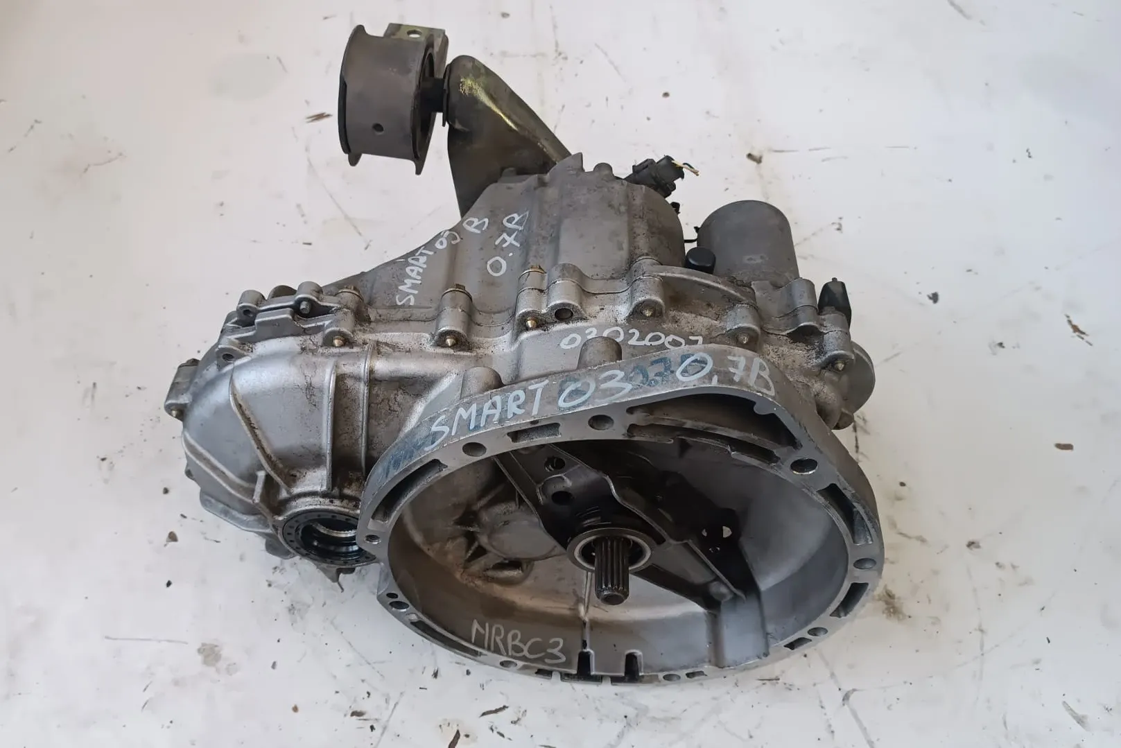 Cambio Smart ForTwo 0.7 B del 2003 CODICE RICAMBIO : 0302007917