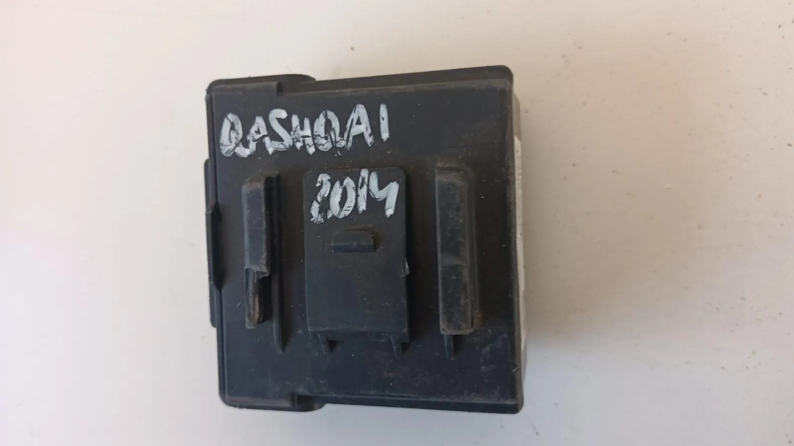 CENTRALINA ABS con codice 476A0 4EA0A da NISSAN Qashqai Serie 1500 Diesel con codice motore K9K/K9K (2014)