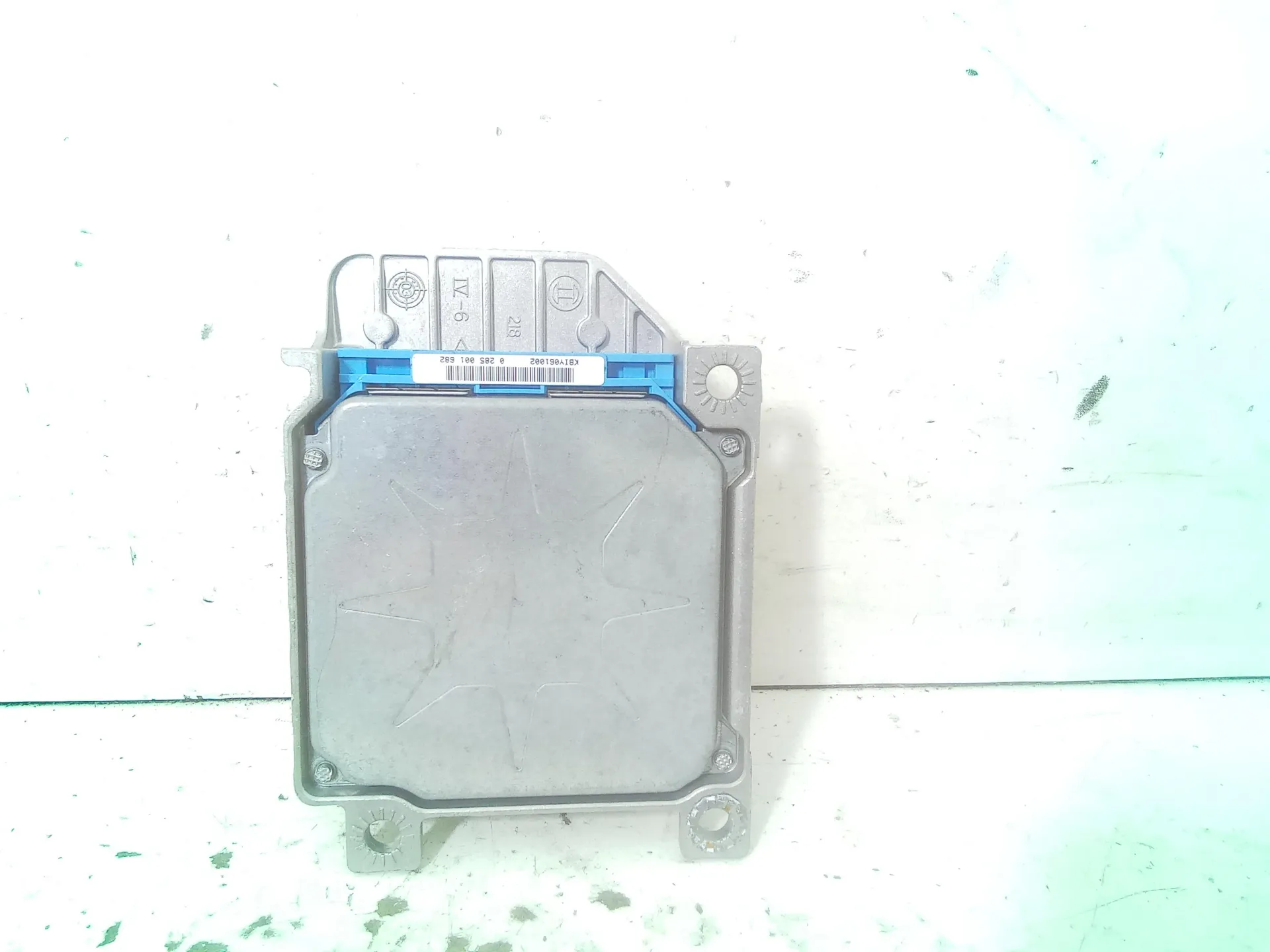 CENTRALINA AIRBAG con codice 65.77-6933242 da MINI Cooper 1Â° Serie 1400 Diesel 55 (2004)