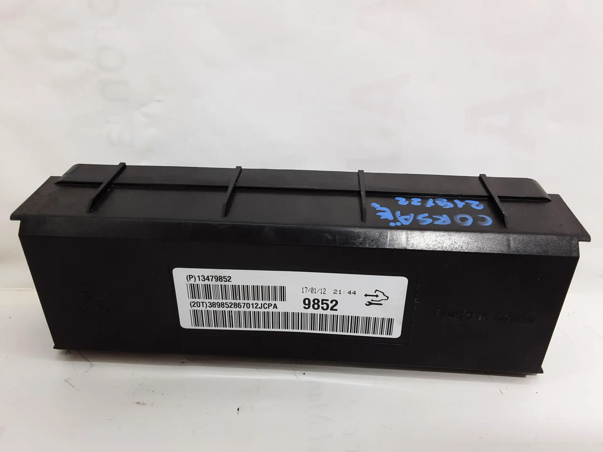 CENTRALINA ARIA CONDIZIONATA con codice 13479852 da OPEL Corsa E 3° Serie 1400 Benzina 66 kW / 90 CV con codice motore B14XER OPT./B 14 XEL, D 14 XEL (2017)