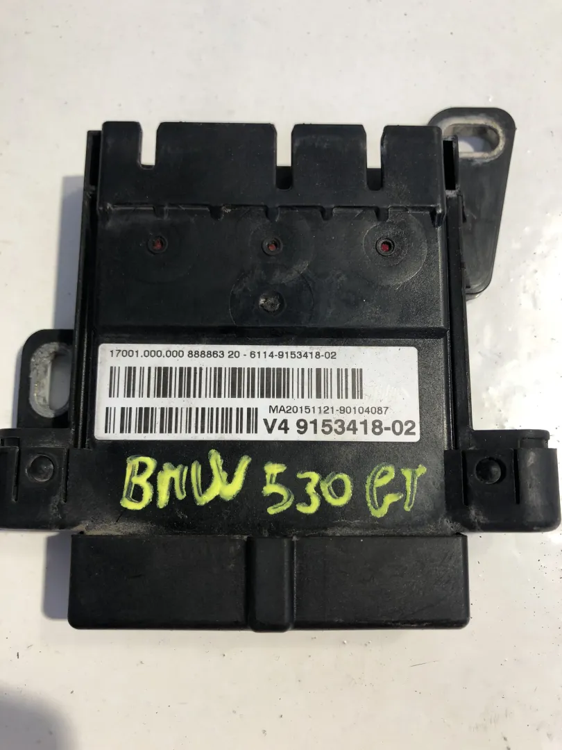 CENTRALINA BATTERIA con codice V4915341802 / MA20151121 / 90104087 / 61149153410B / 10688710 da BMW Serie 5 Berlina (G30) 2000 Diesel (2016)