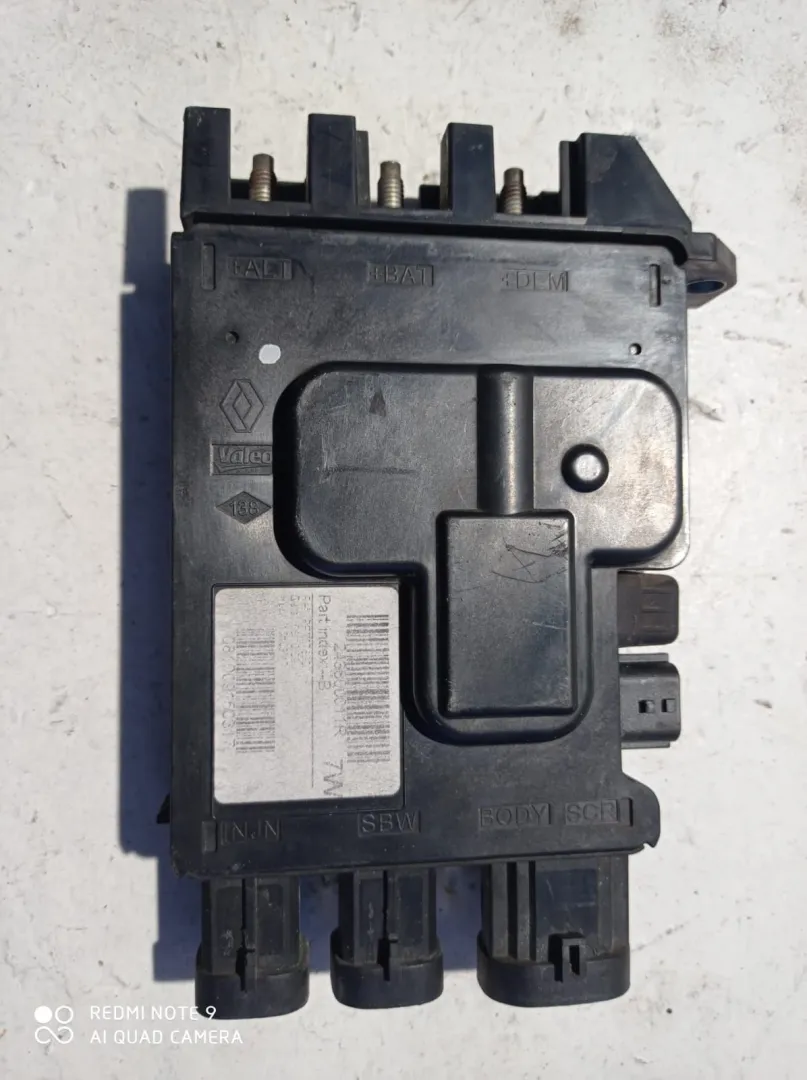 CENTRALINA BATTERIA con codice 243800011R da RENAULT Scenic Serie (09>16) 1500 Diesel (2011)