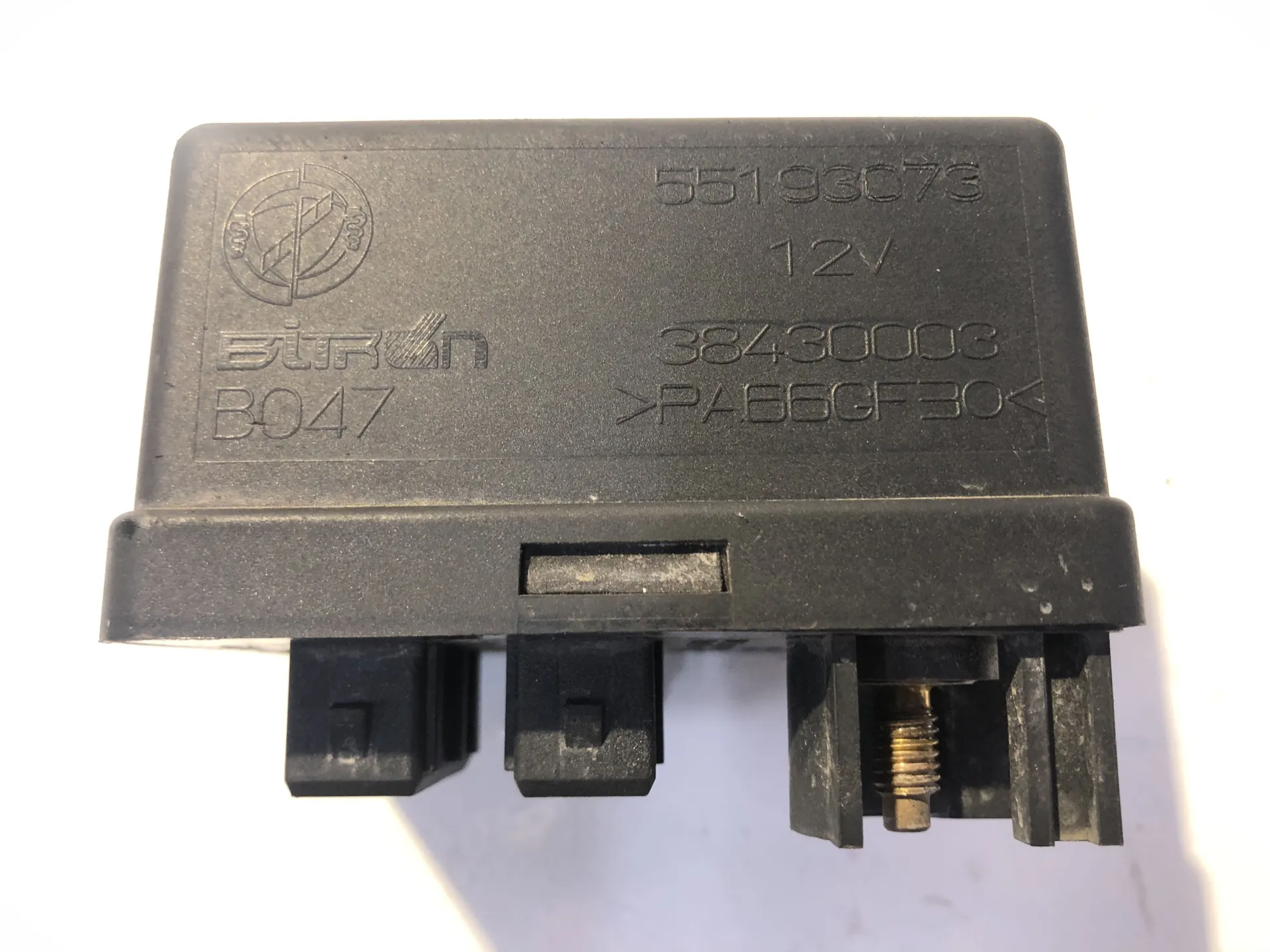 CENTRALINA CANDELETTE con codice 55193073 / 38430003 / PA66GF30 da FIAT Idea 3Â° Serie 1900 Diesel (2009)