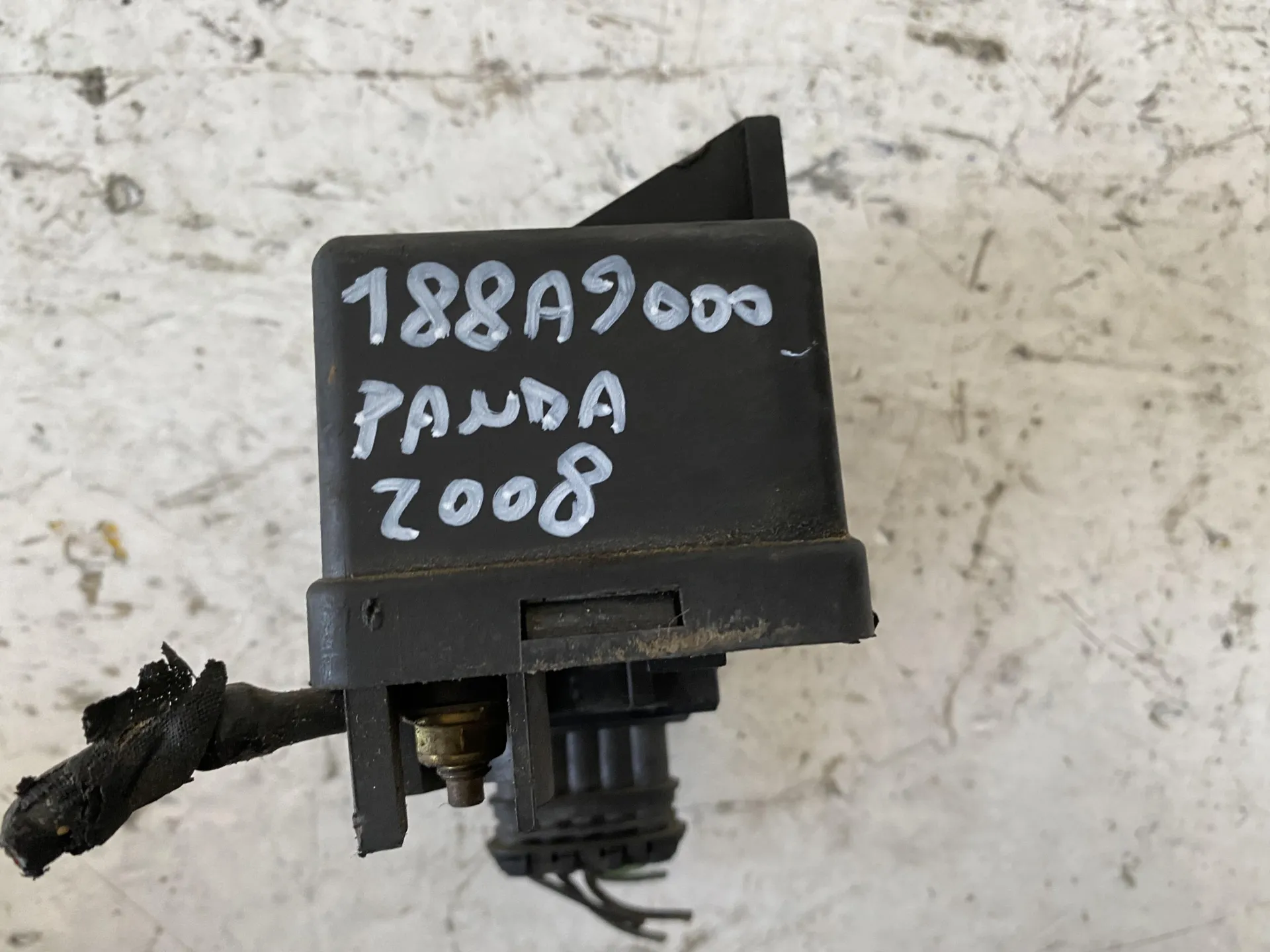 CENTRALINA CANDELETTE FIAT Panda 2Â° Serie 1300 Diesel con codice motore 188A9000/188A9000 (2008)