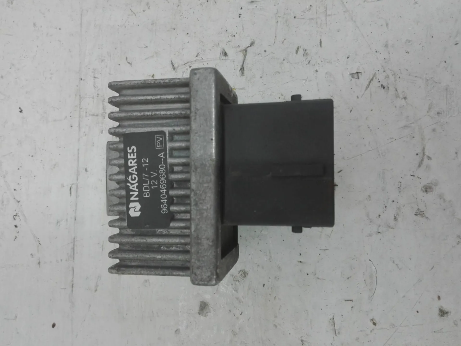 CENTRALINA CANDELETTE con codice 9640469680A da NISSAN Qashqai 1Â° Serie 1500 Diesel (2009)