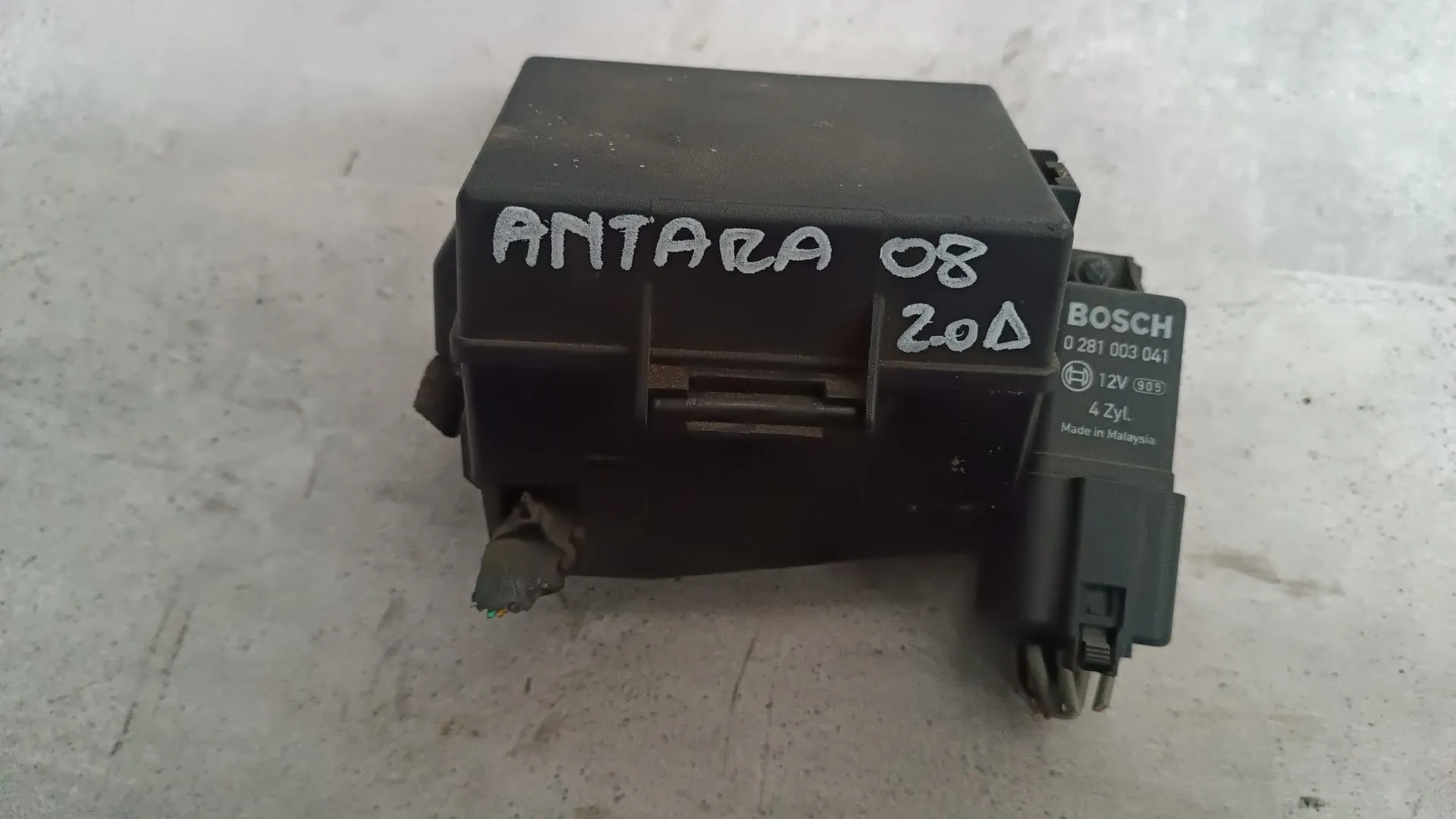 Centralina candelette Opel Antara 2.0 D del 2008 CODICE RICAMBIO : 0281003041