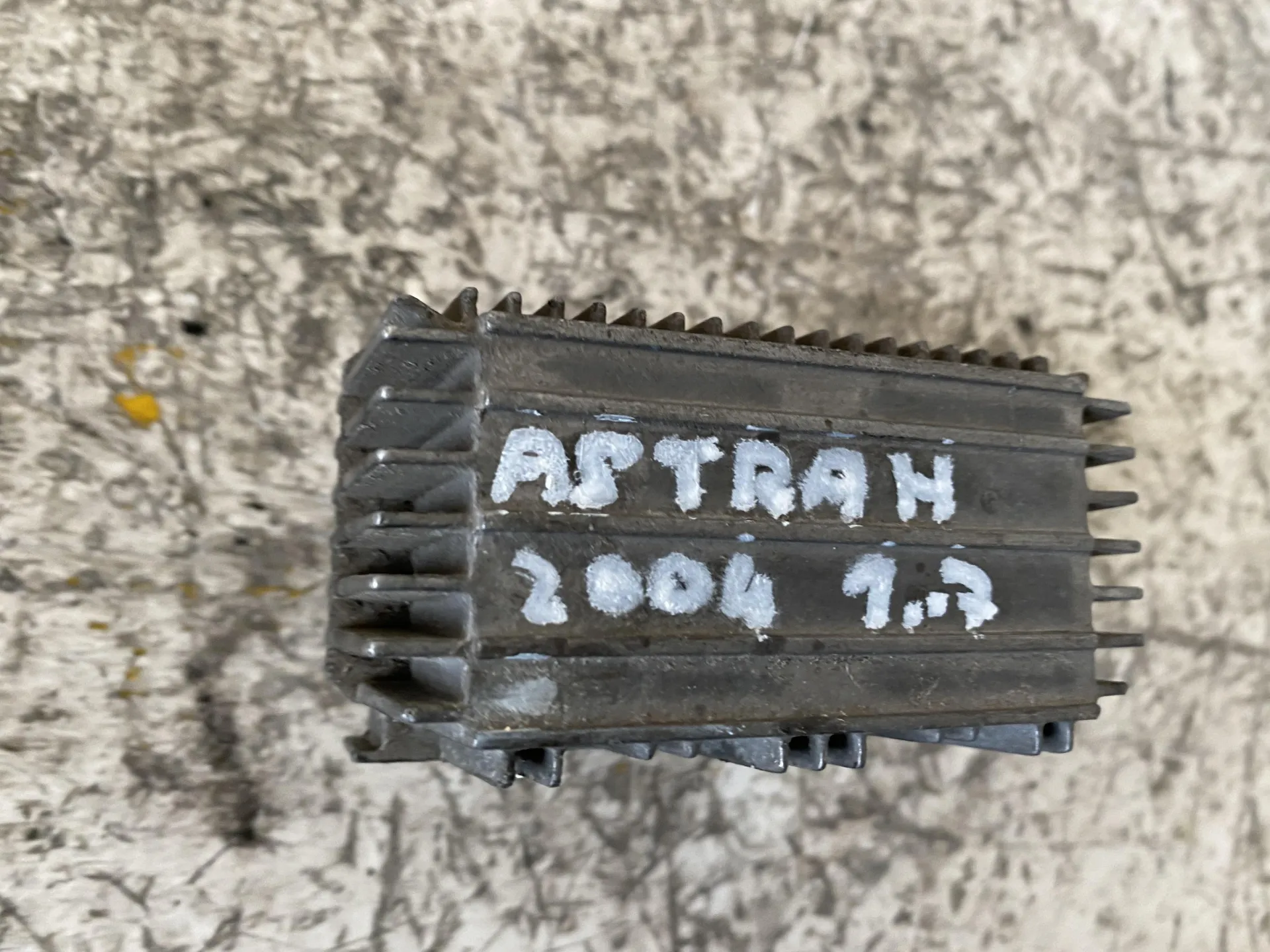 CENTRALINA CANDELETTE con codice 55354141 da OPEL Astra H Berlina 1700 Diesel con codice motore Z17DTH/Z17DTH (2004)