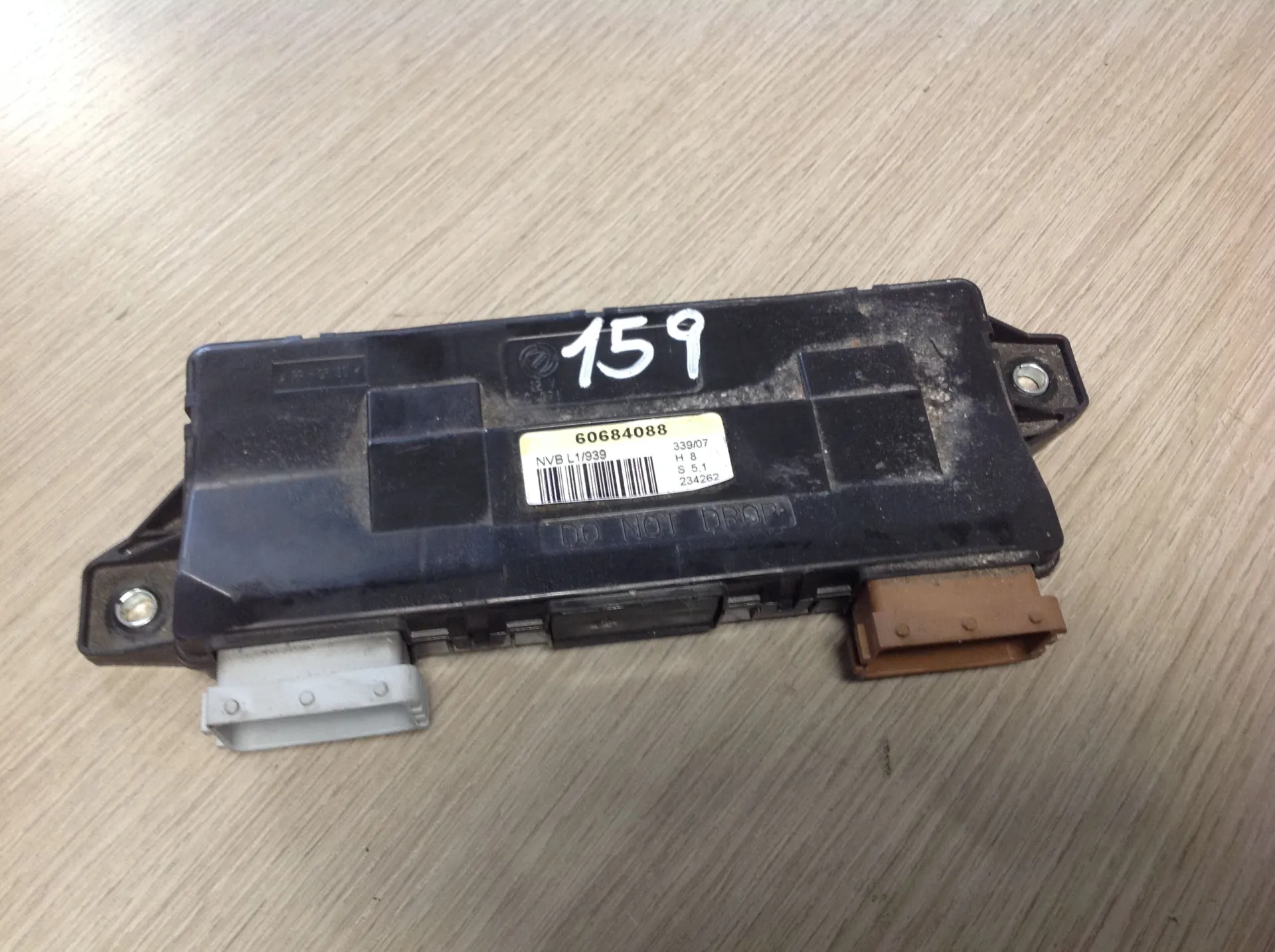 CENTRALINA CHIUSURE con codice 60684088 da ALFA ROMEO 159 Berlina Serie (939_) (05>11) Diesel (2009)