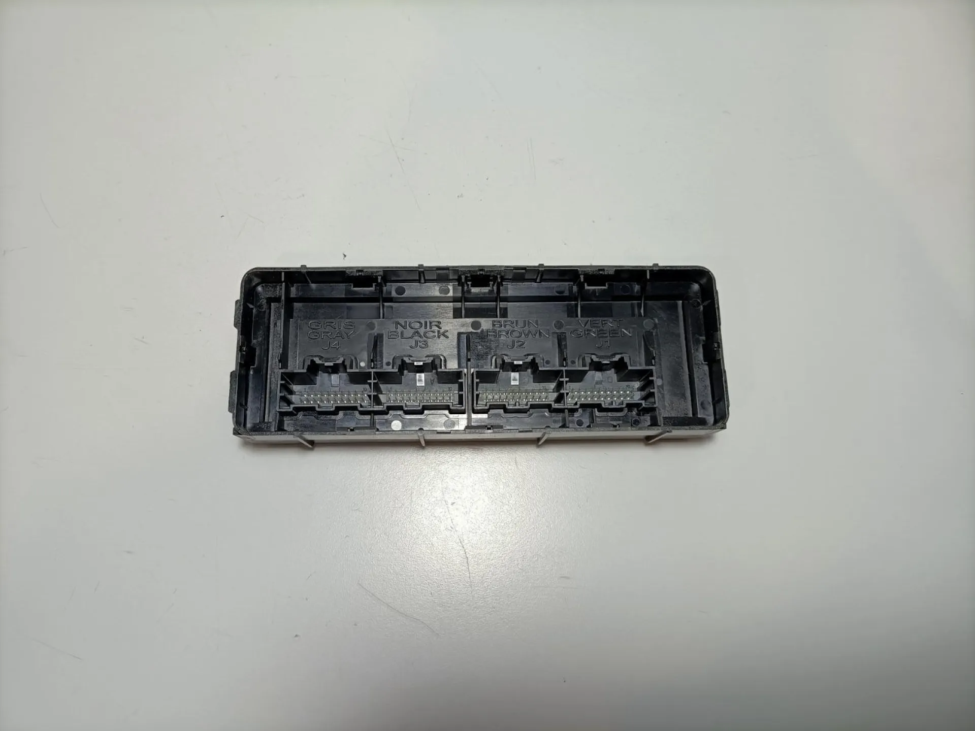 CENTRALINA CLIMA con codice 13582897 da CHEVROLET Cruze Berlina Benzina (2010)